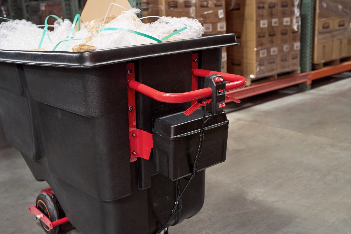 The Motorized Rotomolded Tilt Truck, boosted by PROPWR™ batteries, is ideal for users who want the benefits of using cordless motorized power for moving heavy loads and reducing user strain.
