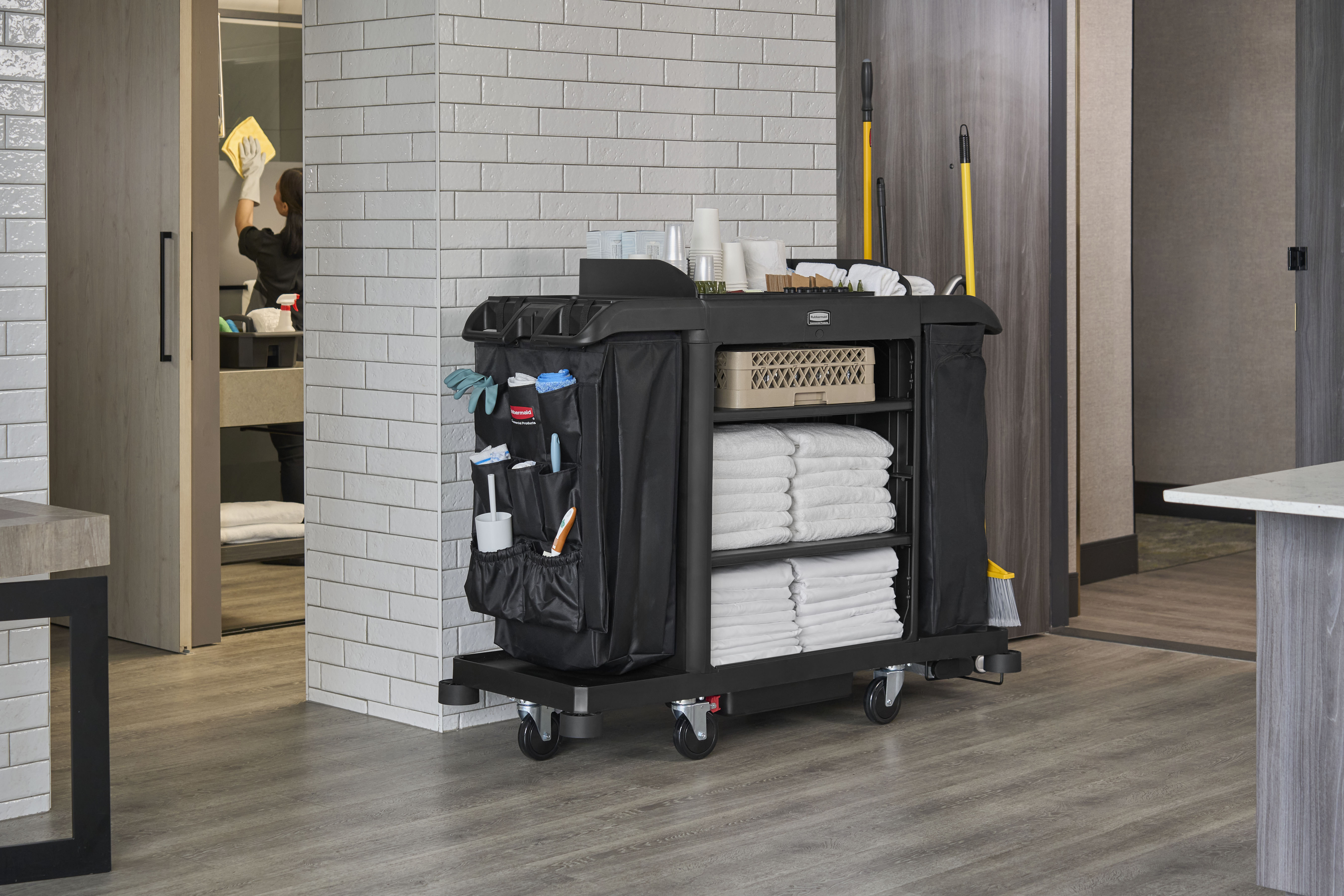 Rubbermaid Commercial Products impact-absorbing and non-marring Housekeeping Cart Bumper Kit is designed to reduce costly wall damage.
