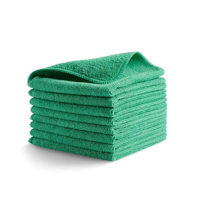 I panni in microfibra riciclata HYGEN™ r-40 sono realizzati con il 40% di poliestere riciclato post-consumo e progettati per garantire prestazioni e durata superiori. Resistono a 200 lavaggi industriali (100 con candeggina) mantenendo colori brillanti per una facile codifica a colori.