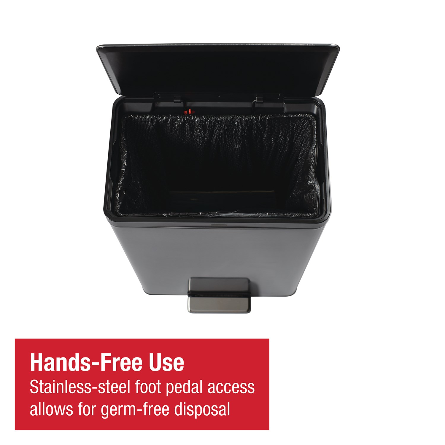 Durable 46L stainless steel step-on bin with lid lock and quiet-close technology.
Rubbermaid pedal design ensures hands-free use, reducing noise and improving hygiene.Rubbermaid design with slow-close lid, fingerprint-resistant finish, and removable liner.