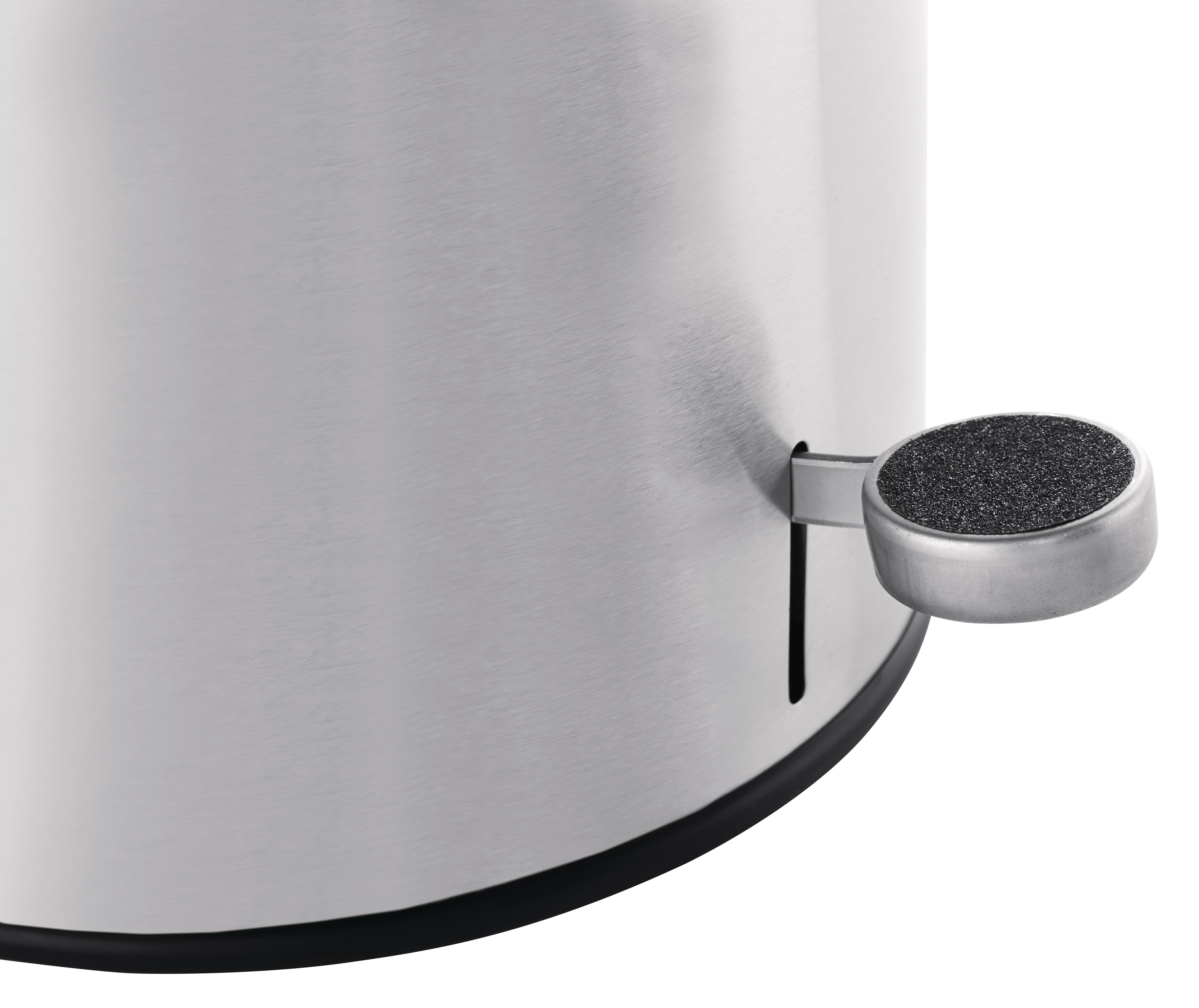 The Defenders® 5 Gallon FGST5 Round Indoor Step-On Container is an ideal waste container for hospitals, doctor’s offices and other healthcare facilities.