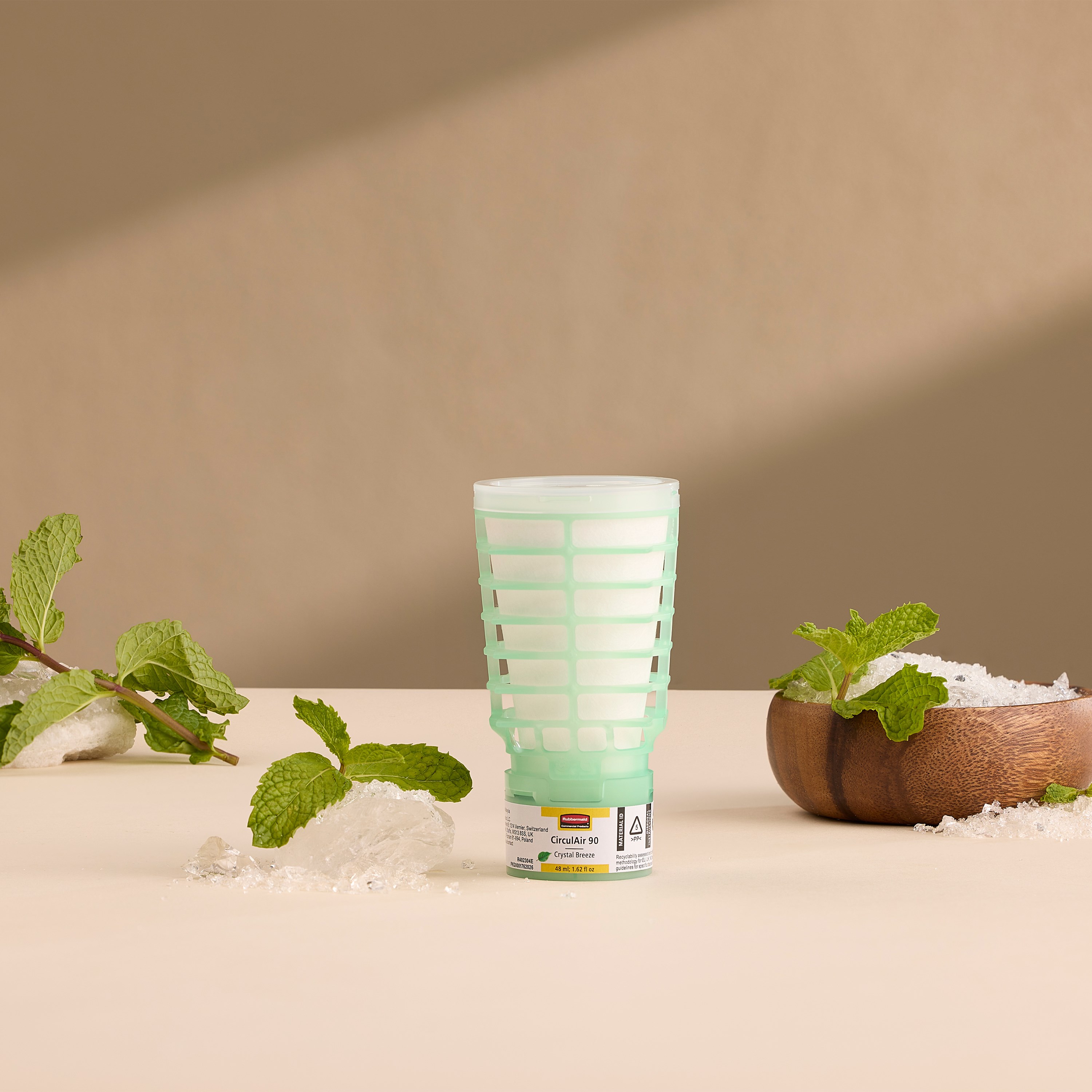 The Rubbermaid Commercial Products® CirculAir 90™ Crystal Breeze scent refill is engineered to deliver reliable air care performance with verified recyclability. Made from a single material, the refill is recyclable and requires no dismantling (EU, UK , NO, CH).