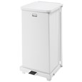 The Defenders® 25 l FGST12 Square Indoor Step-On Container is an ideal waste container for hospitals, doctor’s offices and other healthcare facilities.