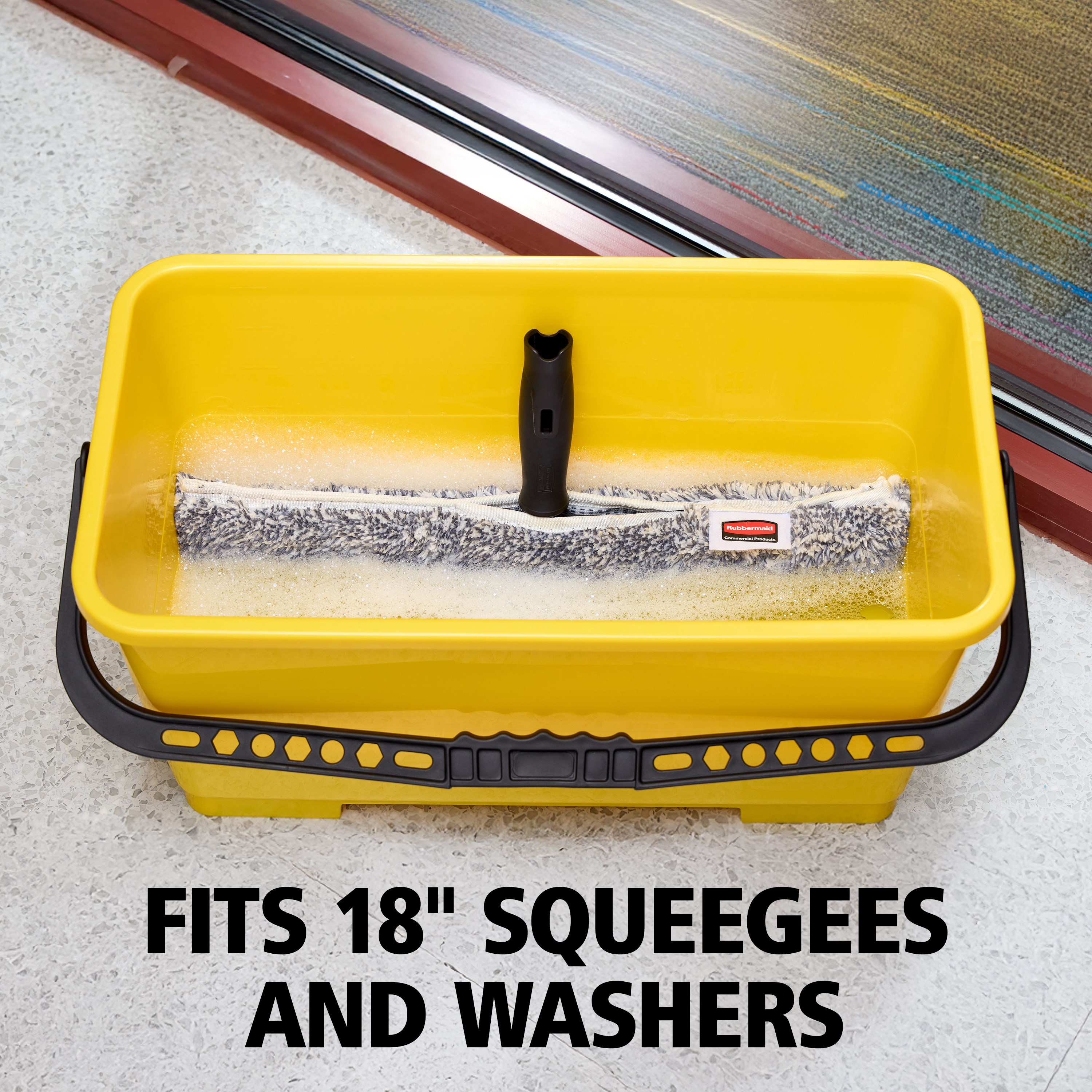 The Rubbermaid Commercial Products® Glass Cleaning Bucket with Lid has a rectangular shape to easily fits up to 18" squeegees and microfiber washers. Integrated fill lines ensure proper dilution of cleaning solutions, for less waste and optimal results.