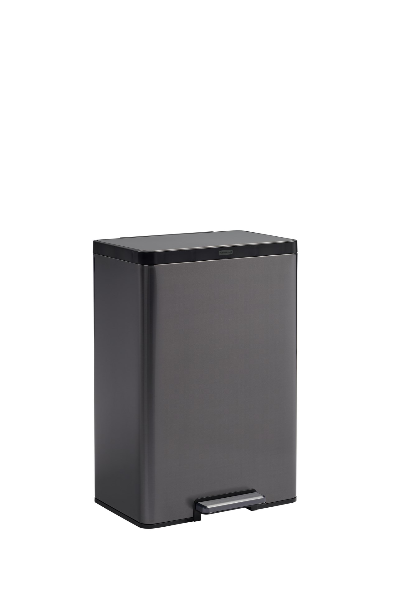 Space-saving 39L dual stream step-on bin for efficient waste and recycling separation.
Rubbermaid charcoal stainless steel finish resists smudges with a hygienic pedal design.