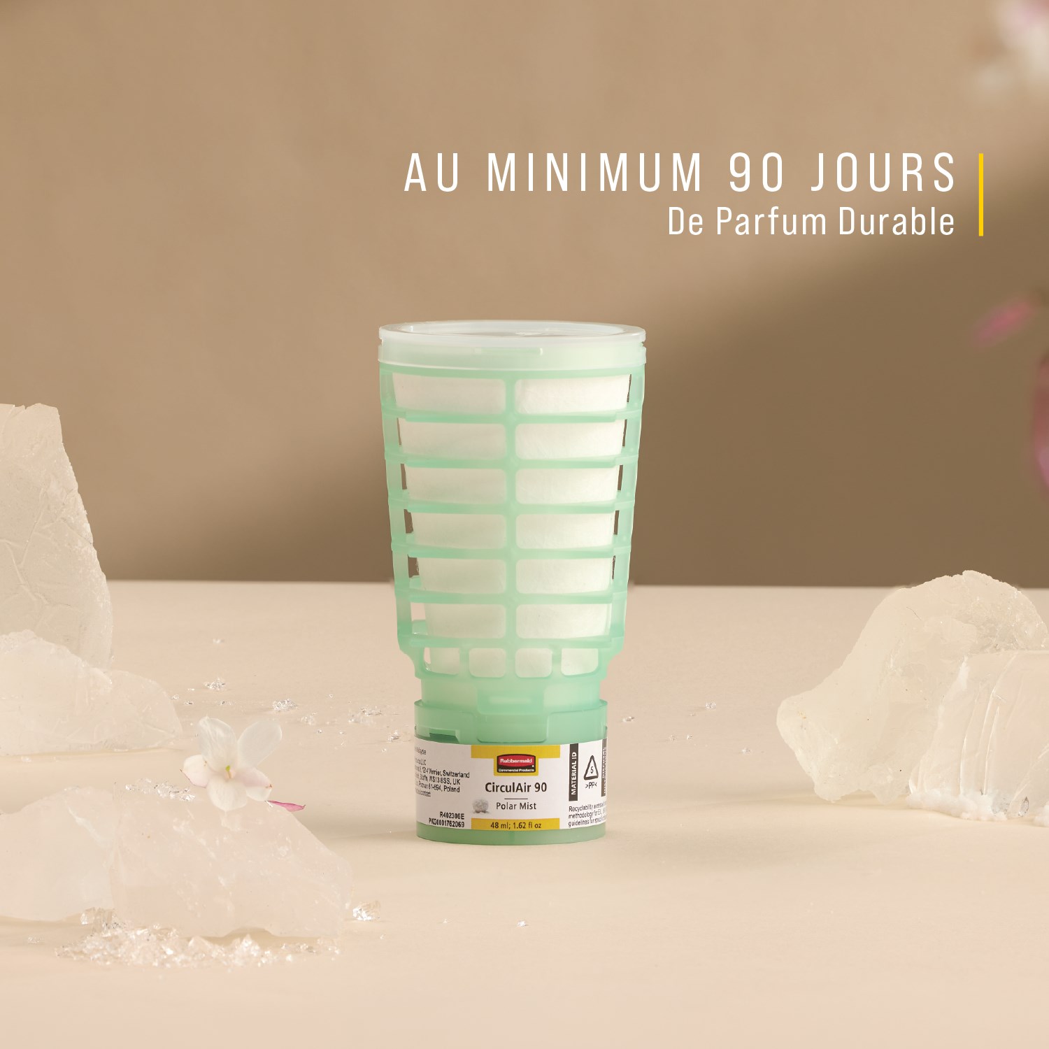 La recharge parfumée CirculAir 90™ Polar Mist de Rubbermaid Commercial Products® est conçue pour offrir des performances fiables en matière de traitement de l’air, avec une recyclabilité vérifiée. Fabriquée à partir d’un seul matériau, la recharge est recyclable et ne nécessite aucun démontage (UE, UK, NO, CH).