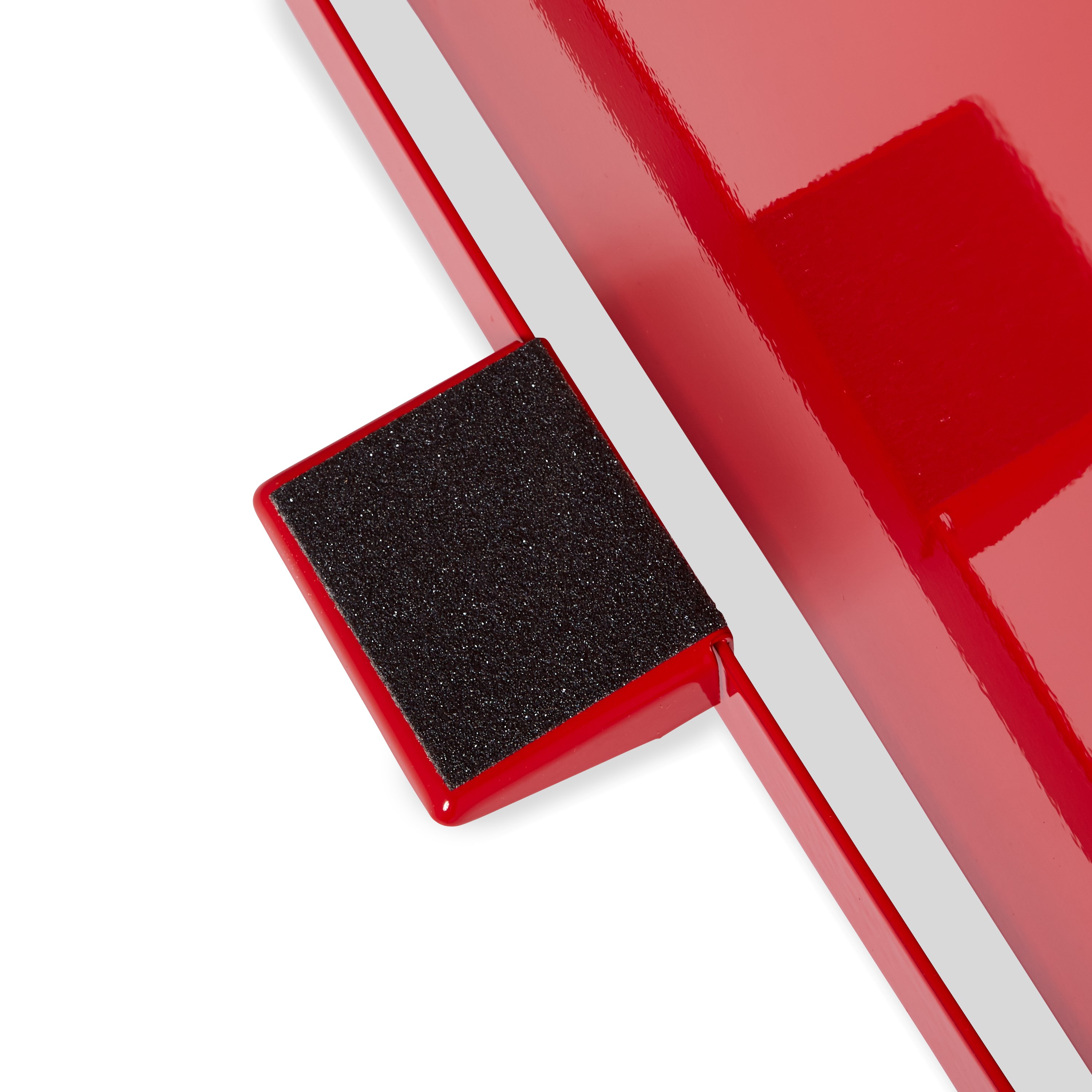 The Defenders® 24 Gallon FGST24 Square Indoor Step-On Container is an ideal waste container for hospitals, doctor’s offices and other healthcare facilities.