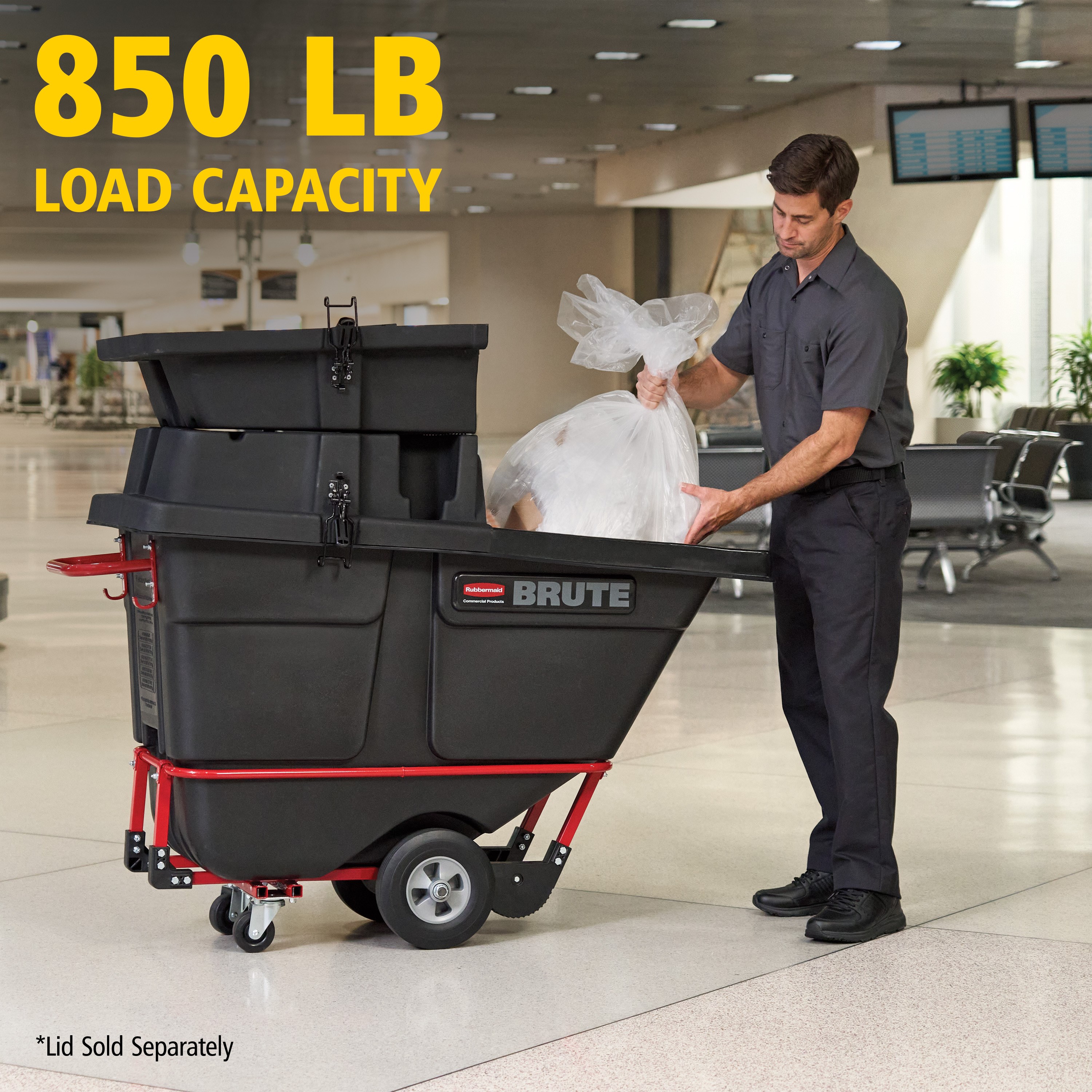 The BRUTE Standard Duty Tilt Truck has industrial strength construction and can transport heavy loads up to 850 lbs. with ease.