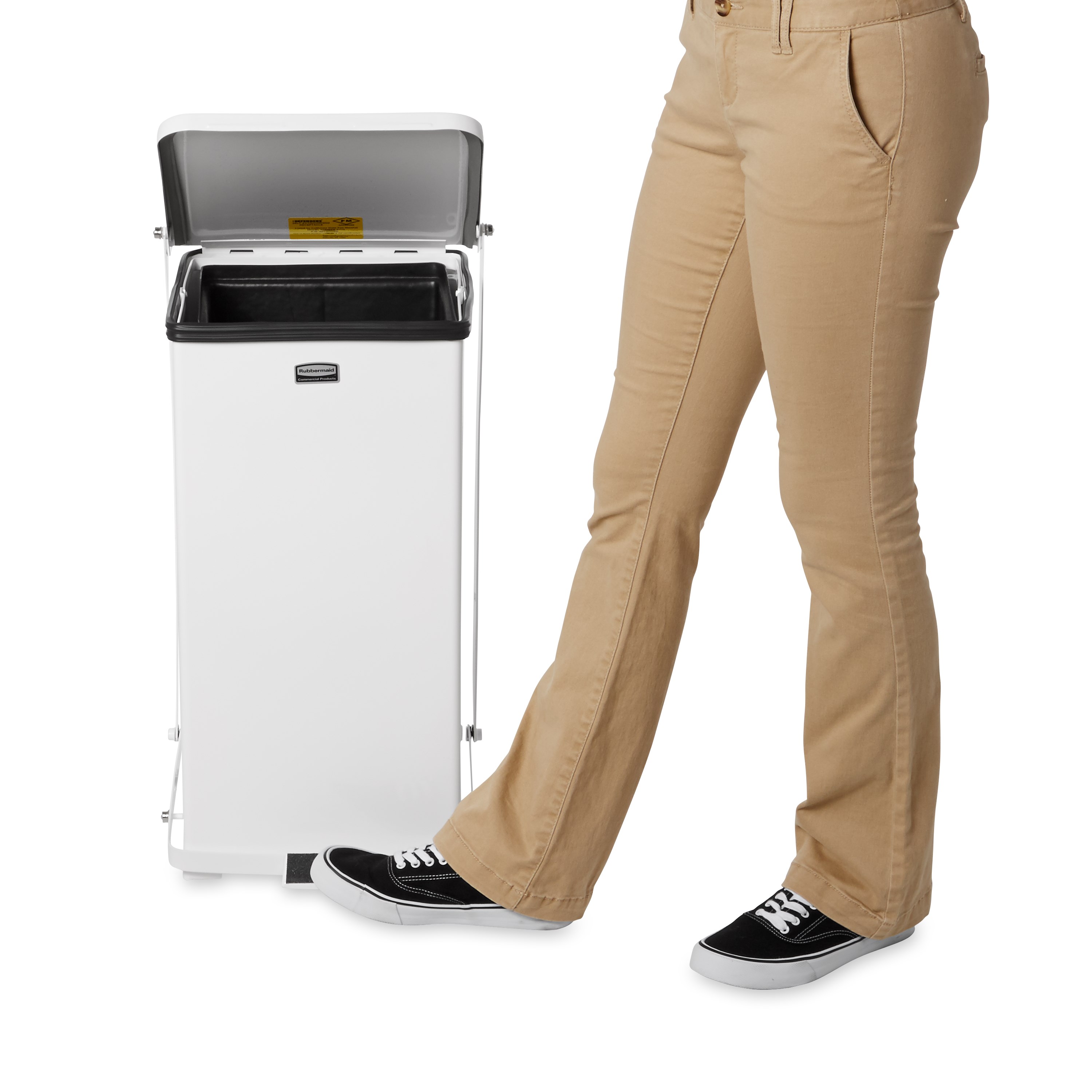 Engineered to close without a sound, the Silent Defenders® 6.5 Gallon FGQST12E Square Indoor Step-On Container is perfect for hospitals, doctor’s offices and other healthcare facilities.