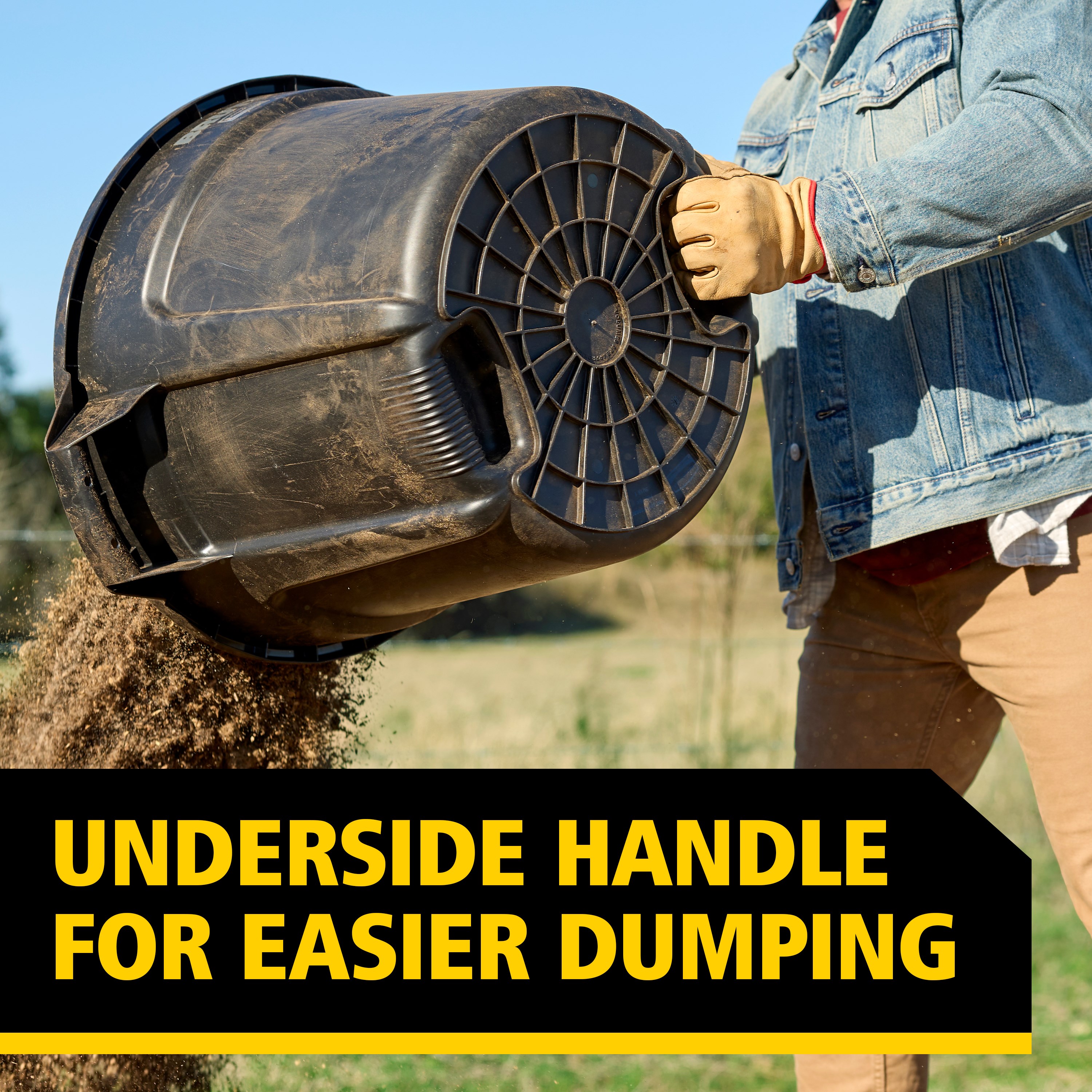 BRUTE® 18 gallon Utility Tub delivers rugged performance built for the demands of farm life. Ergonomically designed built-in handles provide a comfortable grip, while underside handle provides better control when dumping.