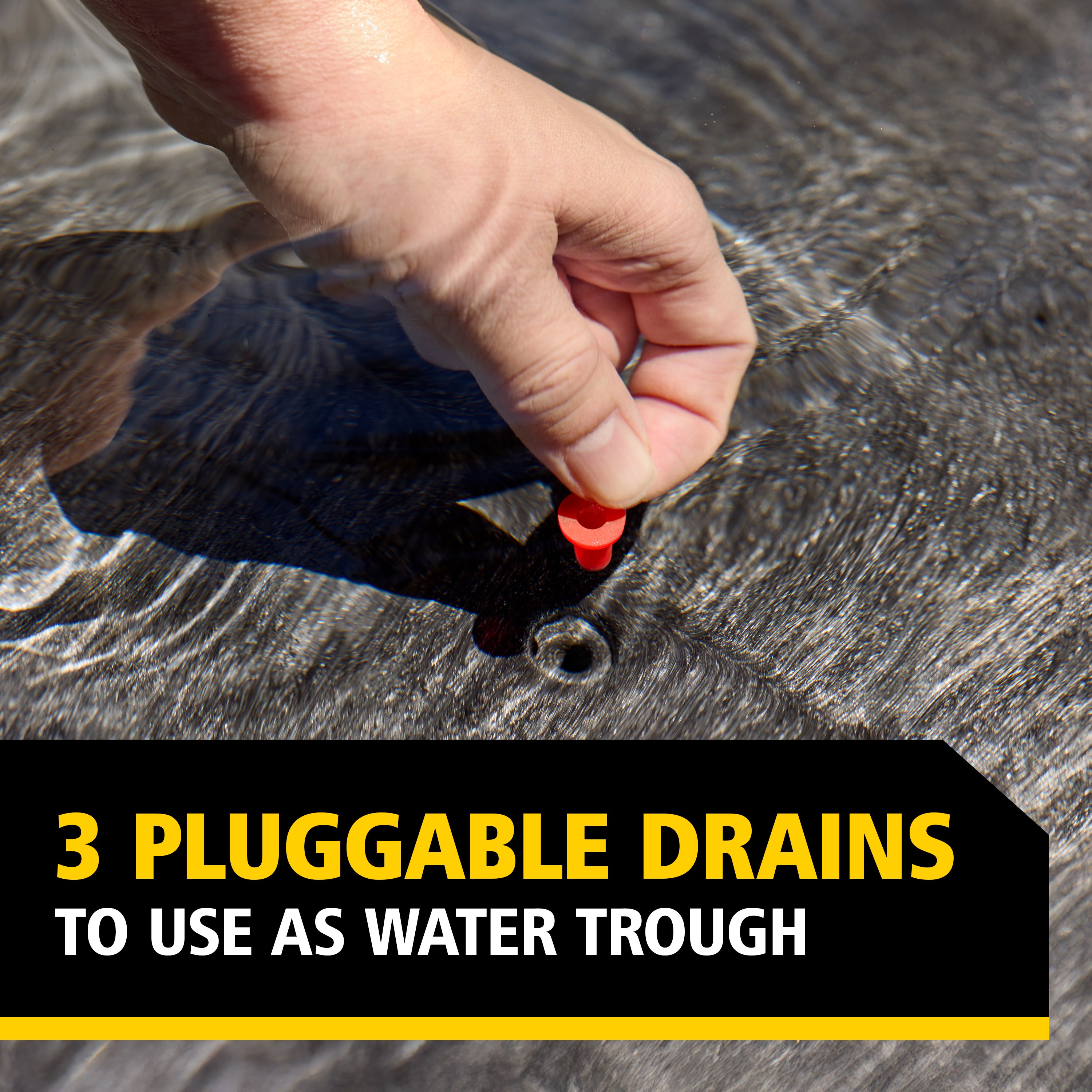 BRUTE® 5 Ft Bunk Animal Feeder delivers dependable performance season after season. Its weather-, impact-, and corrosion-resistant design is engineered for the most rugged outdoor conditions, while its durable RigidCell™ construction offers the same trusted strength as RCP stock tanks.