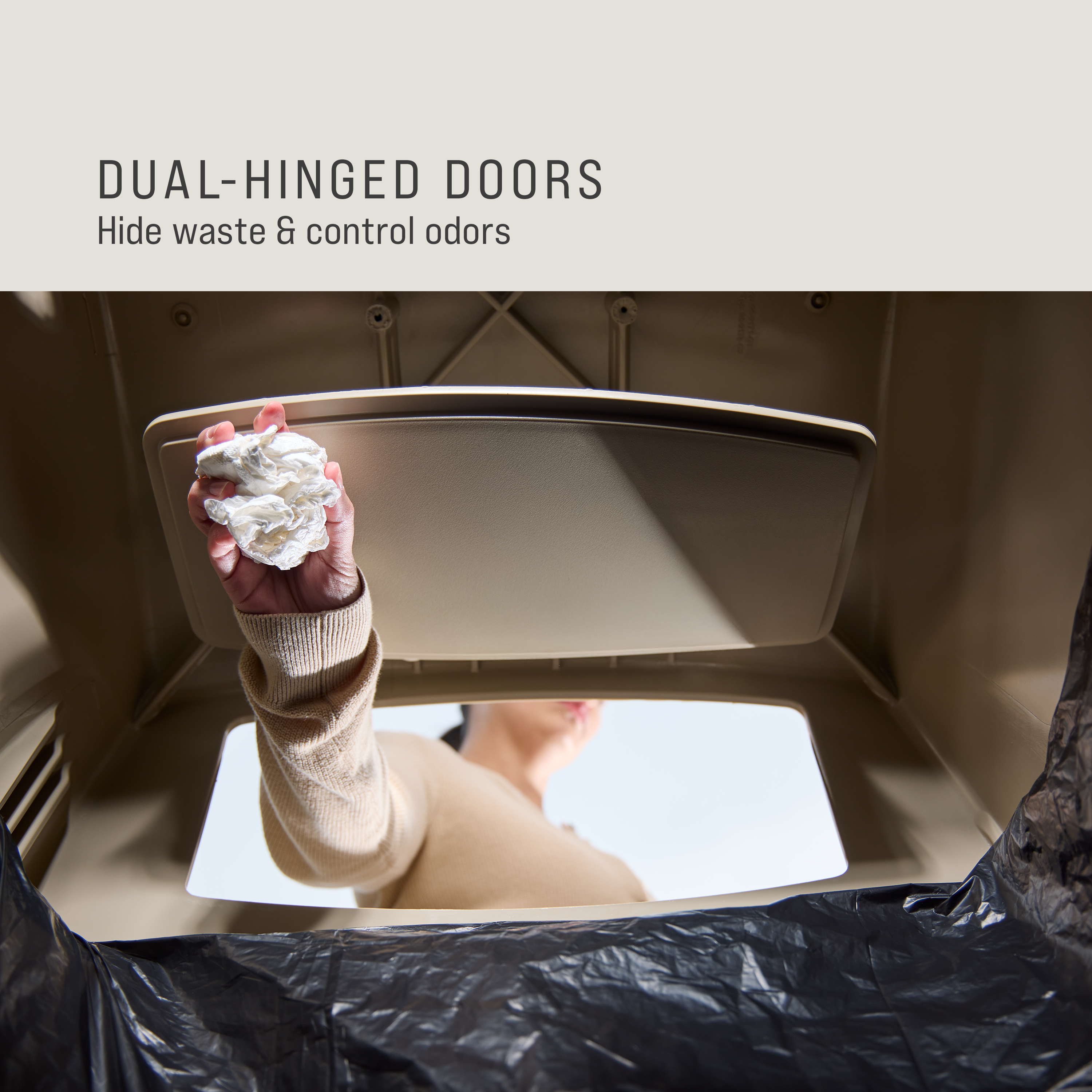 I cestini dei rifiuti classici Ranger® Rubbermaid Commercial sono fatti per durare, nel rispetto della migliore tradizione Rubbermaid, e sono caratterizzati da stile moderno e facilità di svuotamento.