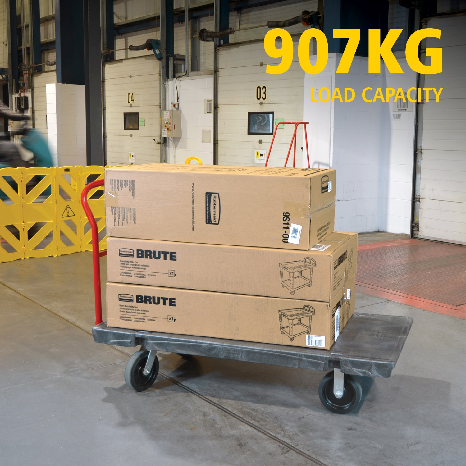 Les chariots plateforme Heavy-Duty sont idéals pour déplacer efficacement des charges lourdes, volumineuses et encombrantes dans tout un site, avec une capacité allant jusqu’à 454 kg – 907 kg (selon le modèle).