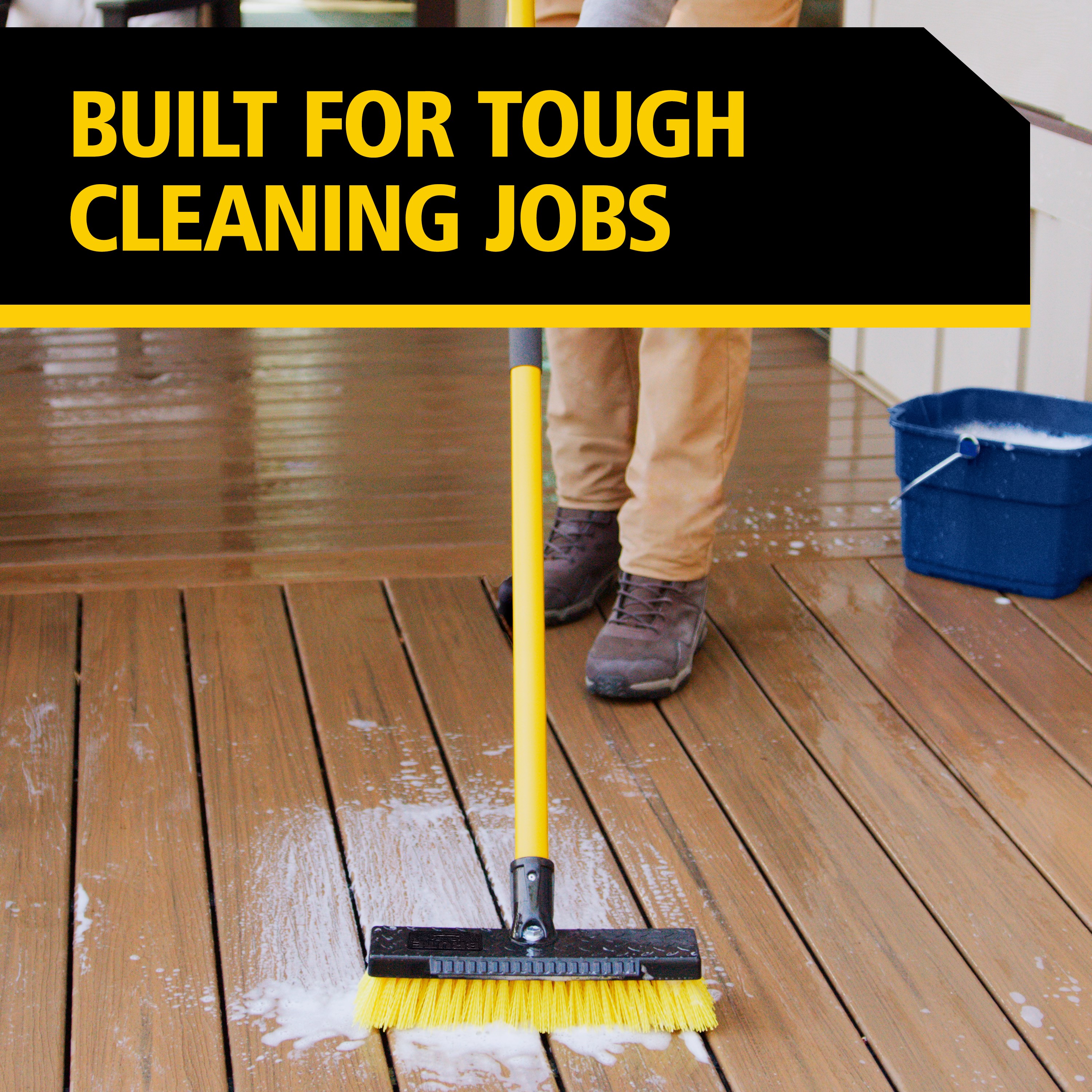 The Rubbermaid Commercial Products® BRUTE® Heavy-Duty Deck Scrub Brush is built for tough jobs. The secure 54 in fiberglass handle is engineered to be up to 4X stronger than steel, providing long-lasting durability.
