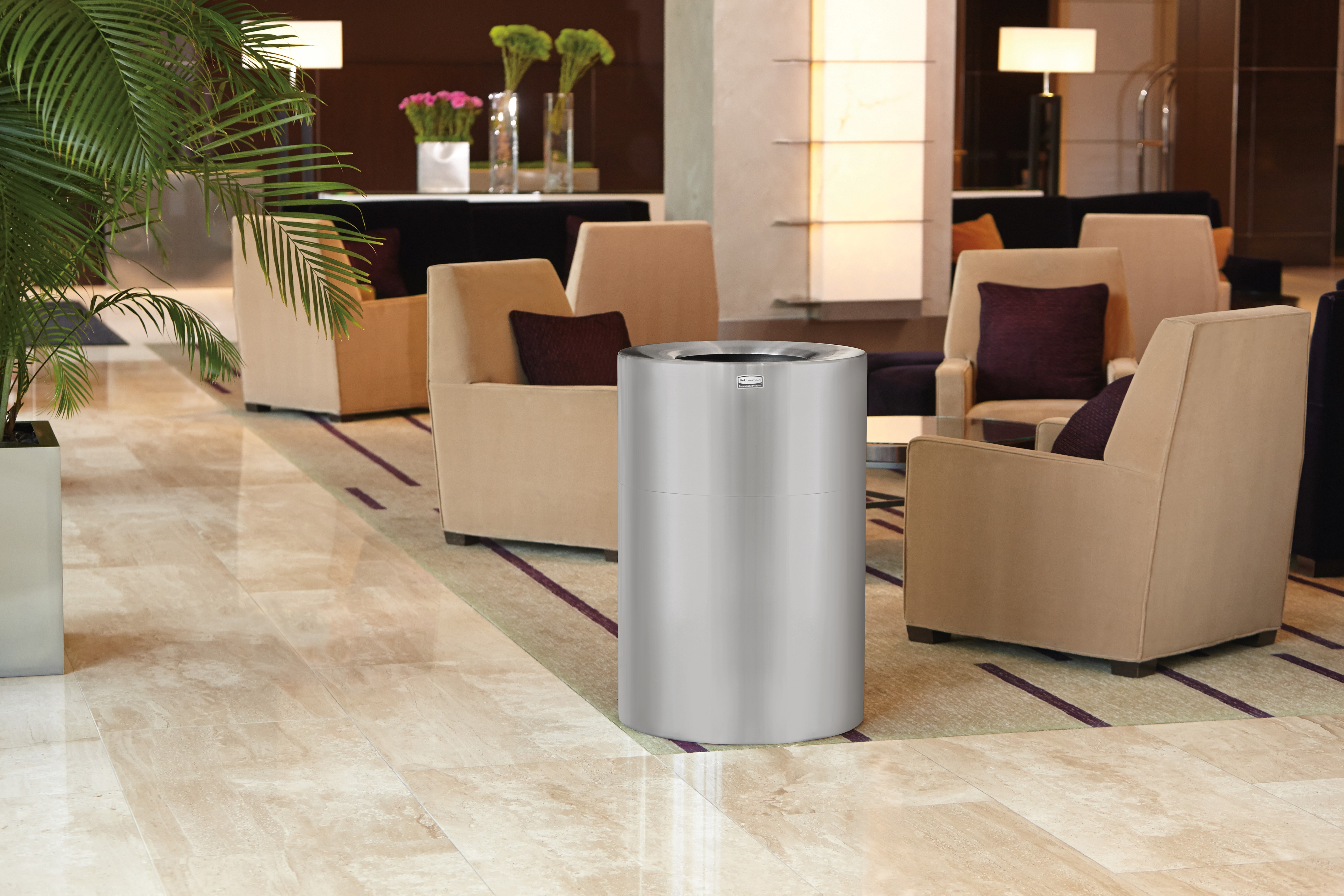 Durable and corrosion-resistant, Atrium® containers are designed to withstand daily use. Exterior surfaces are highly polished for a smooth and blemish-free appearance.