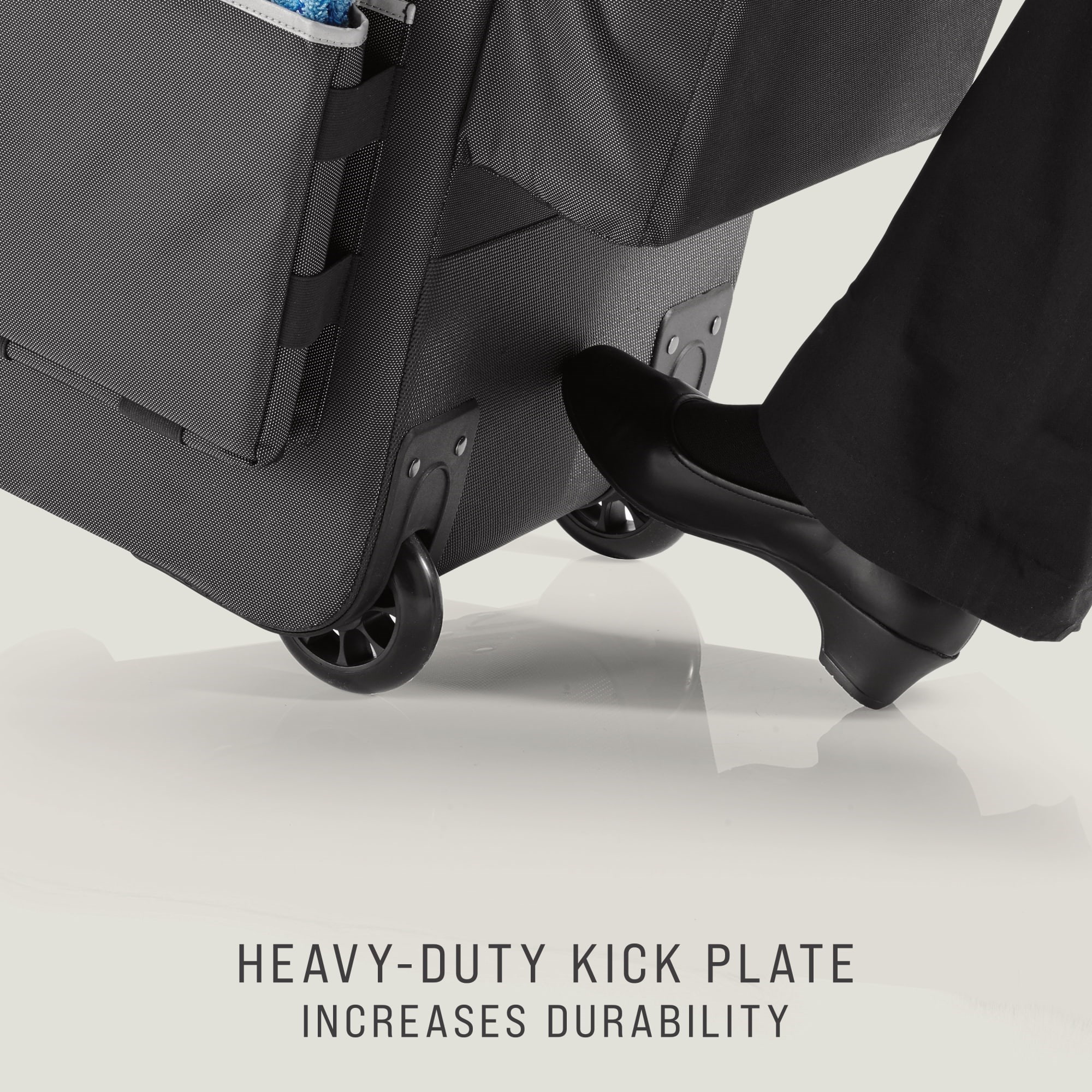 The Executive Quick Cart is the industry’s most durable mobile cart solution for housekeeping, janitorial and maintenance environments.