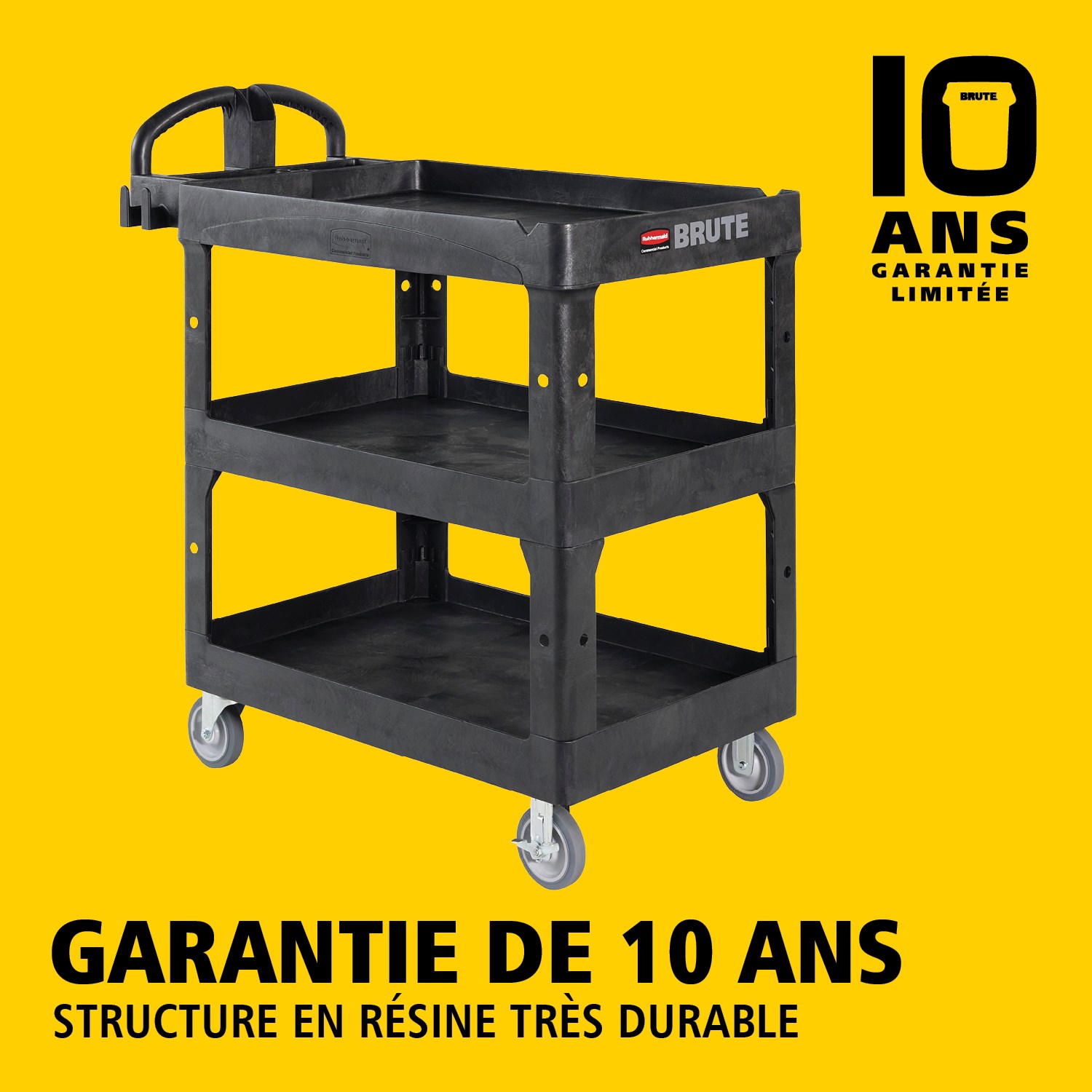 Les chariots utilitaires BRUTE Heavy-Duty avec étagères à rebords transportent en toute sécurité matériaux, fournitures et charges lourdes jusqu’à 226 kg – 340 kg (selon le modèle), avec options de 2, 3 ou 4 étagères pour une capacité accrue. Les étagères à rebords empêchent les objets de tomber et les chariots sont équipés d’une poignée ergonomique premium pour une excellente maniabilité ainsi que d’une encoche en V intégrée pour maintenir les tuyaux en toute sécurité lors de la découpe.