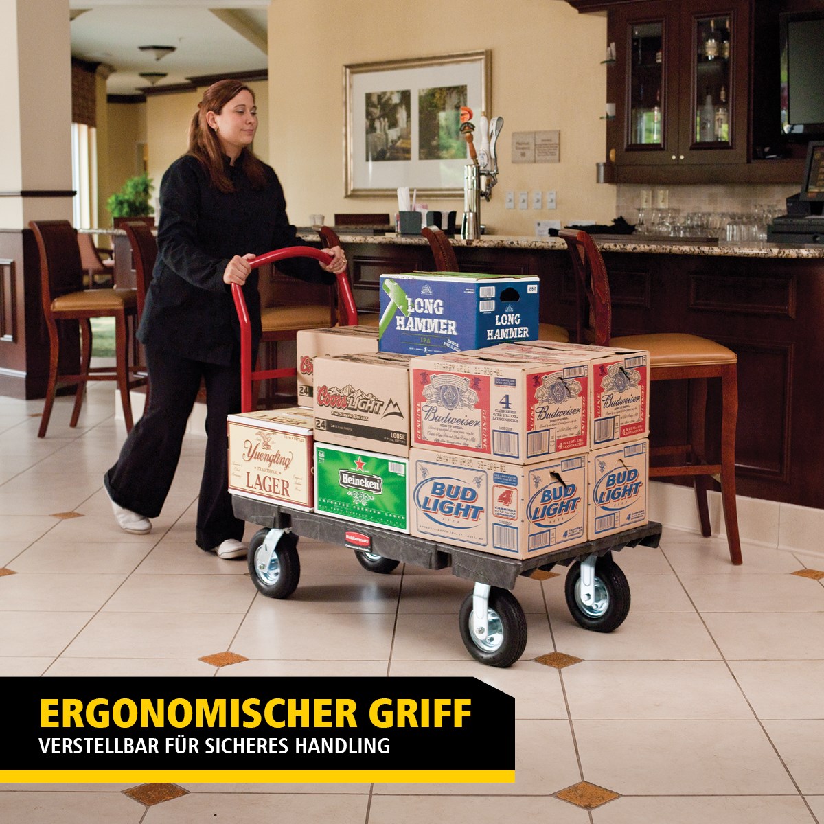 Der Heavy-Duty Plattformwagen ist ideal für den effizienten Transport großer, schwerer und sperriger Lasten innerhalb einer Einrichtung, mit einer Tragfähigkeit von bis zu 454 kg – 907 kg (modellabhängig).
