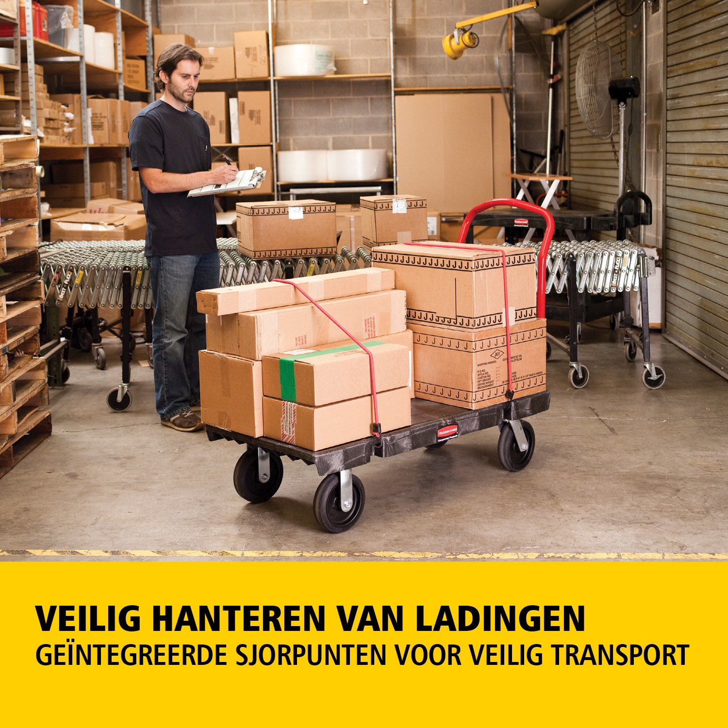 De heavy-duty platformwagen is ideaal voor het efficiënt verplaatsen van grote, zware en omvangrijke lasten binnen een faciliteit, met een capaciteit tot 454 kg – 907 kg (afhankelijk van het model).