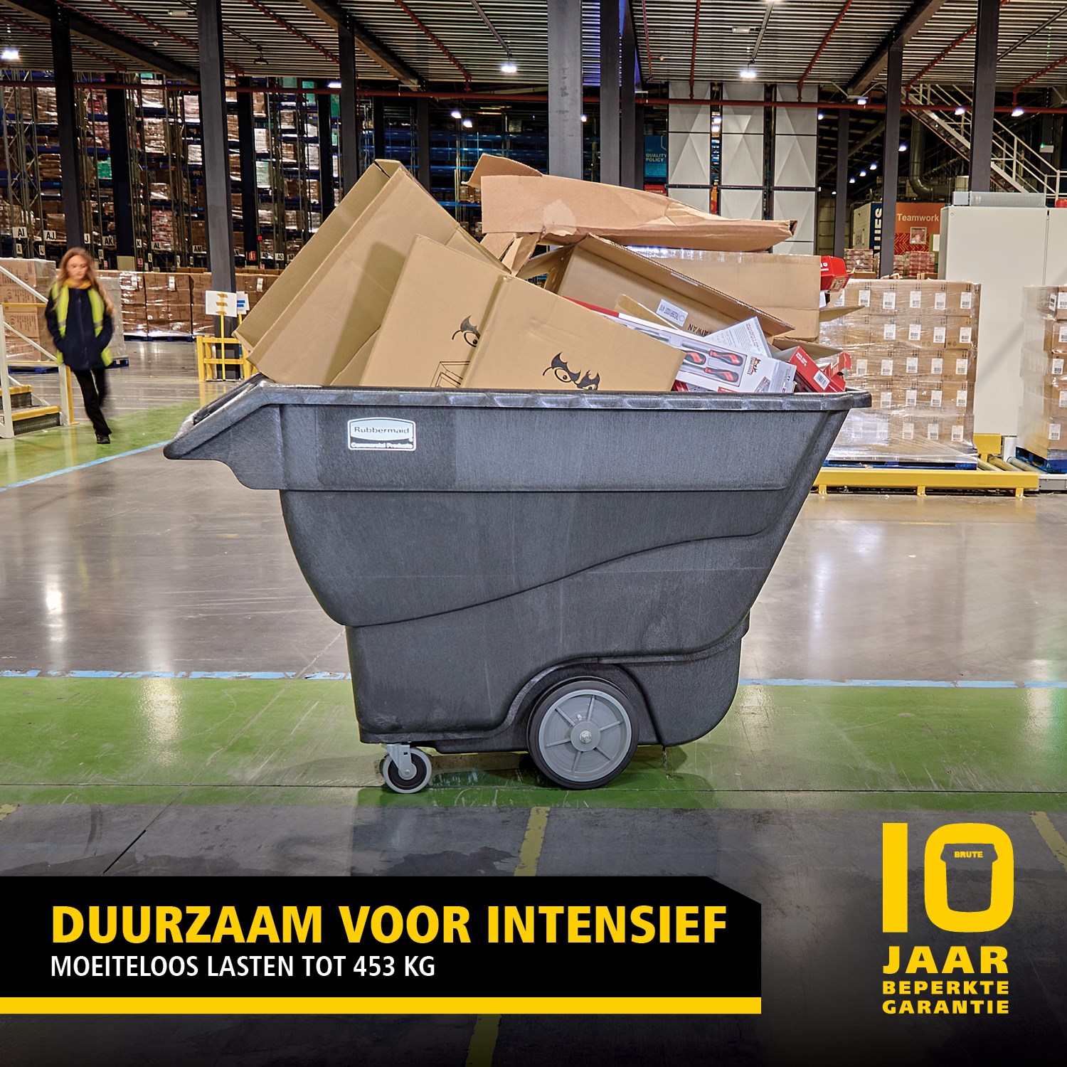 De Rubbermaid Commercial kiepwagen is ideaal voor het verzamelen, verplaatsen en afvoeren van afval en het transporteren van materialen in elke omgeving.