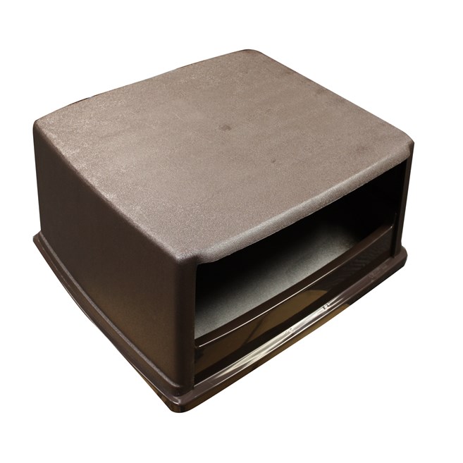 The Glutton® Hooded Top with Doors is designed for the Glutton® 56 gal Container (FG256B00, sold separately).