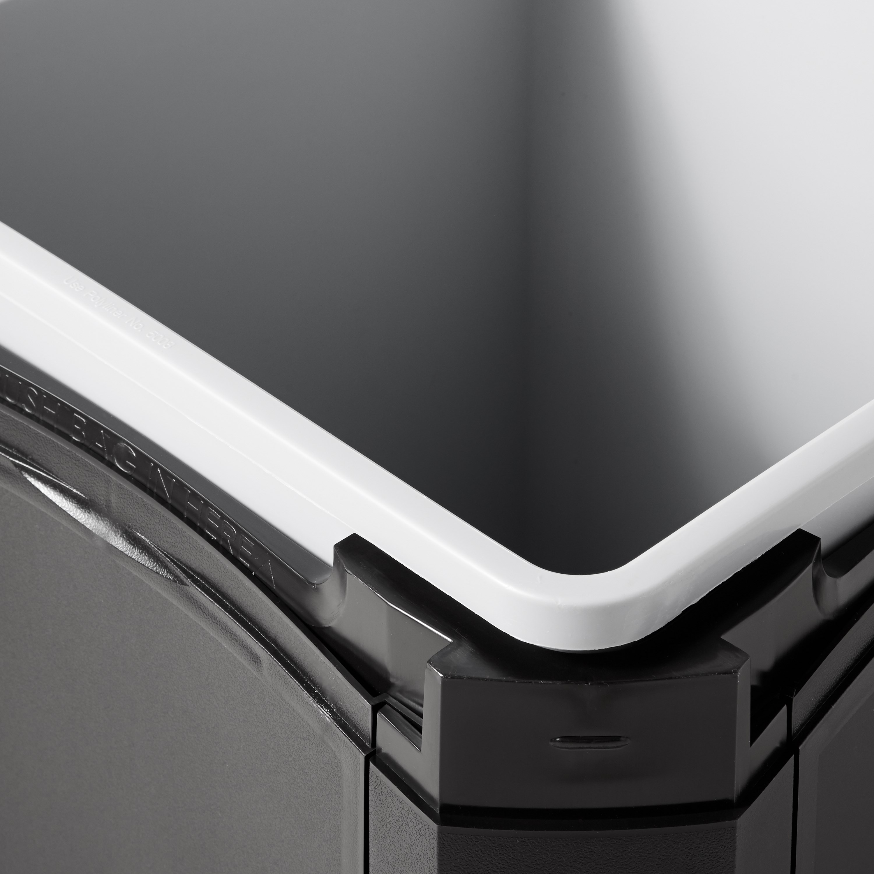 The Landmark Series® Store Front Container combines style with functionality to help make gas islands and storefronts appealing and efficient for outdoor use.