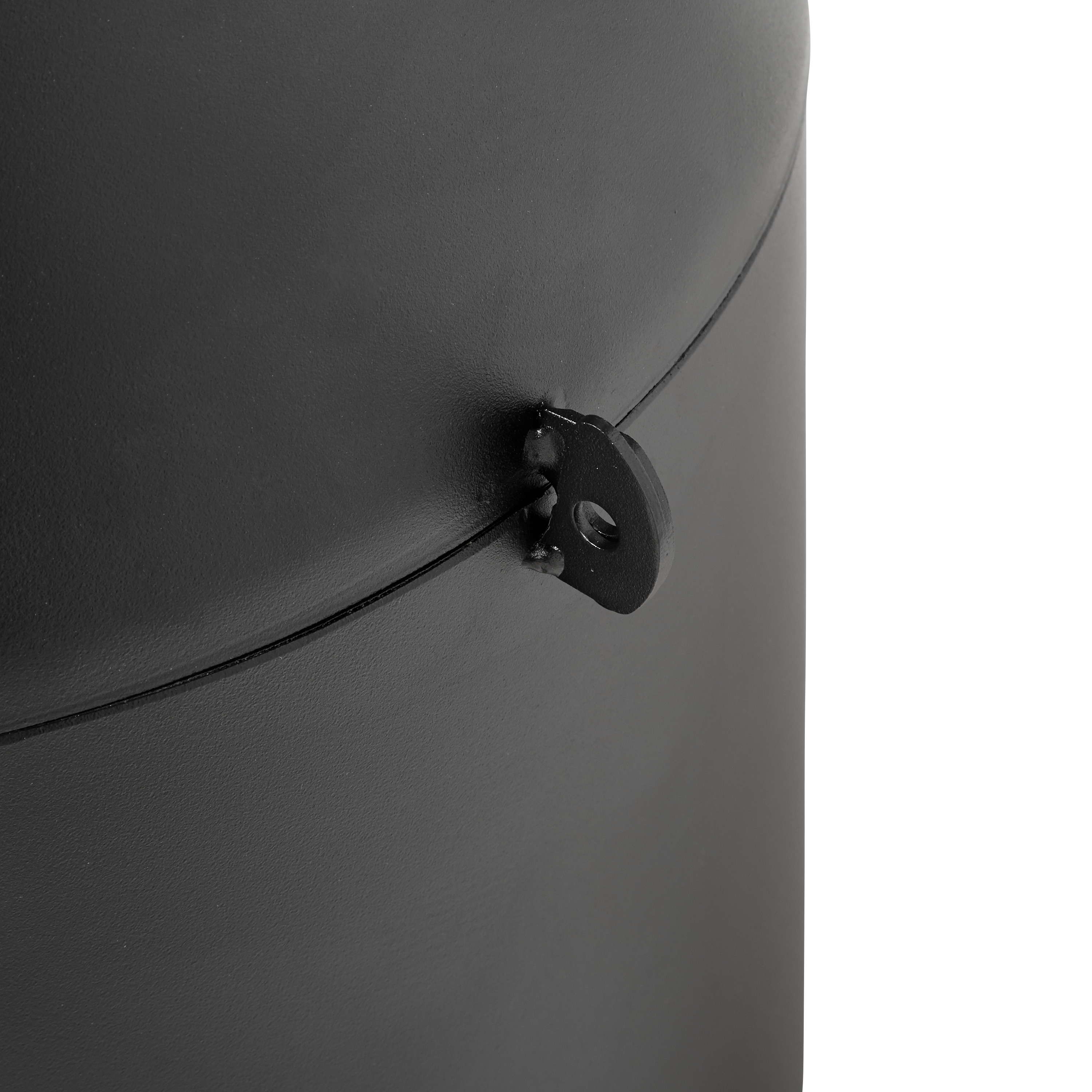 The Rubbermaid Commercial Stainless Steel Infinity™ Ultra-High Capacity Smokers Station offers sophisticated styling and all-metal construction for attractive and efficient smoking litter management.