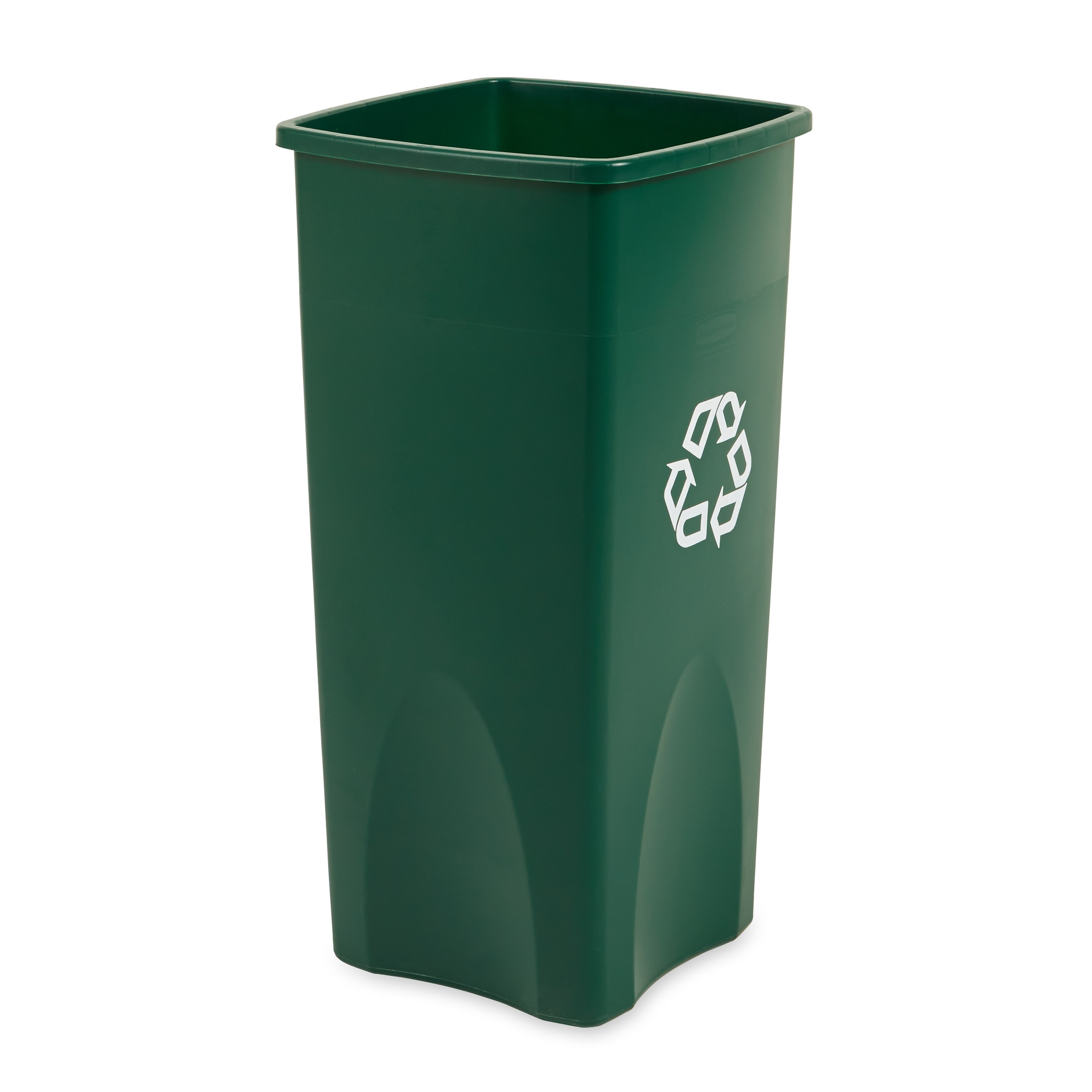 The Rubbermaid Commercial Products Universal Square Containers are space-efficient and economical.