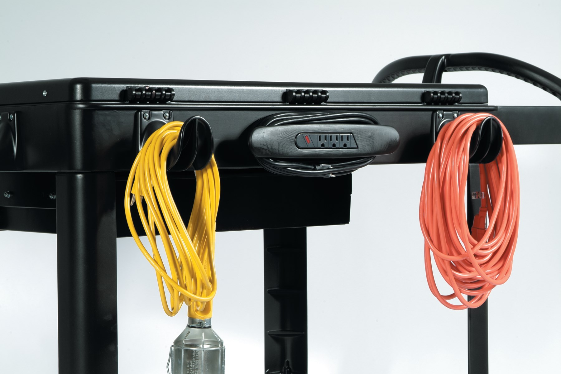 The Rubbermaid Commercial TradeMaster Professional Contractor's Cart moves productivity right to the work site.