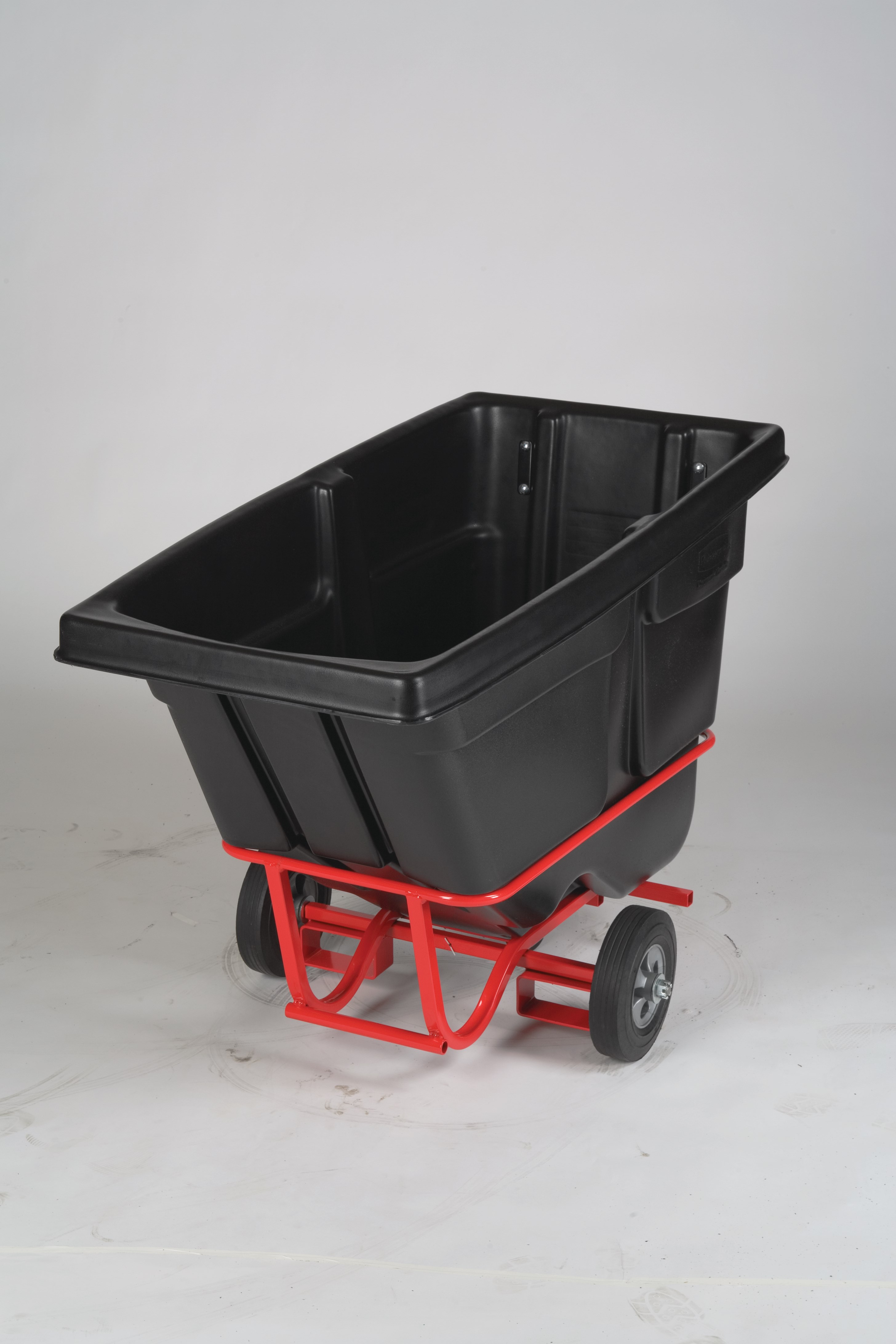 Durable rotational molded Forkliftable Tilt Trucks handle heavy loads up to 850 lbs. with ease.