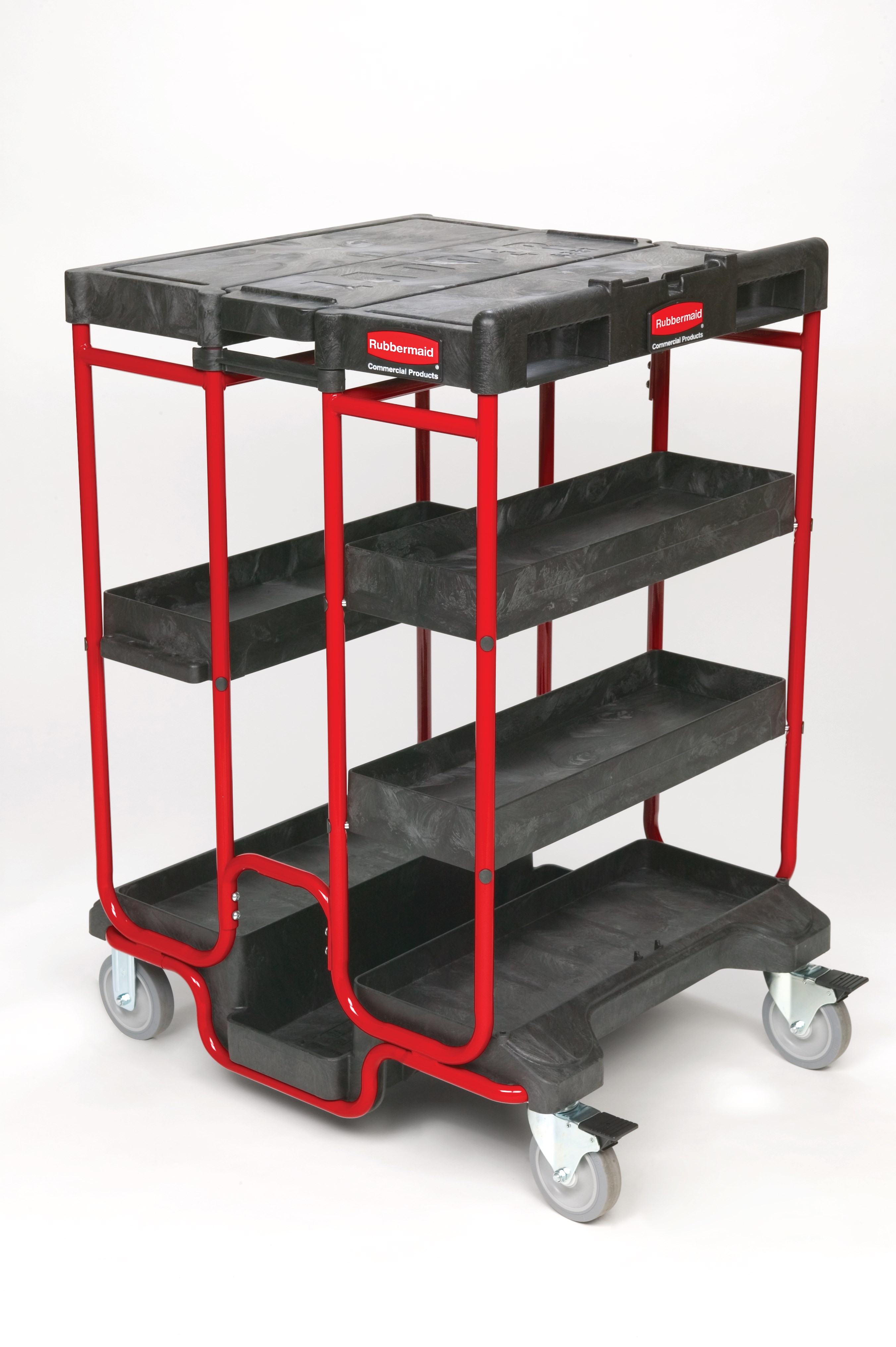 รถเข็นบันไดเชิงพาณิชย์ Rubbermaid ให้การเคลื่อนย้ายที่สะดวกมากขึ้น การเข้าถึงที่ได้รับการปรับปรุง การจัดการบันไดอย่างปลอดภัย และลดความต้องการพื้นที่จัดเก็บให้เหลือน้อยที่สุด