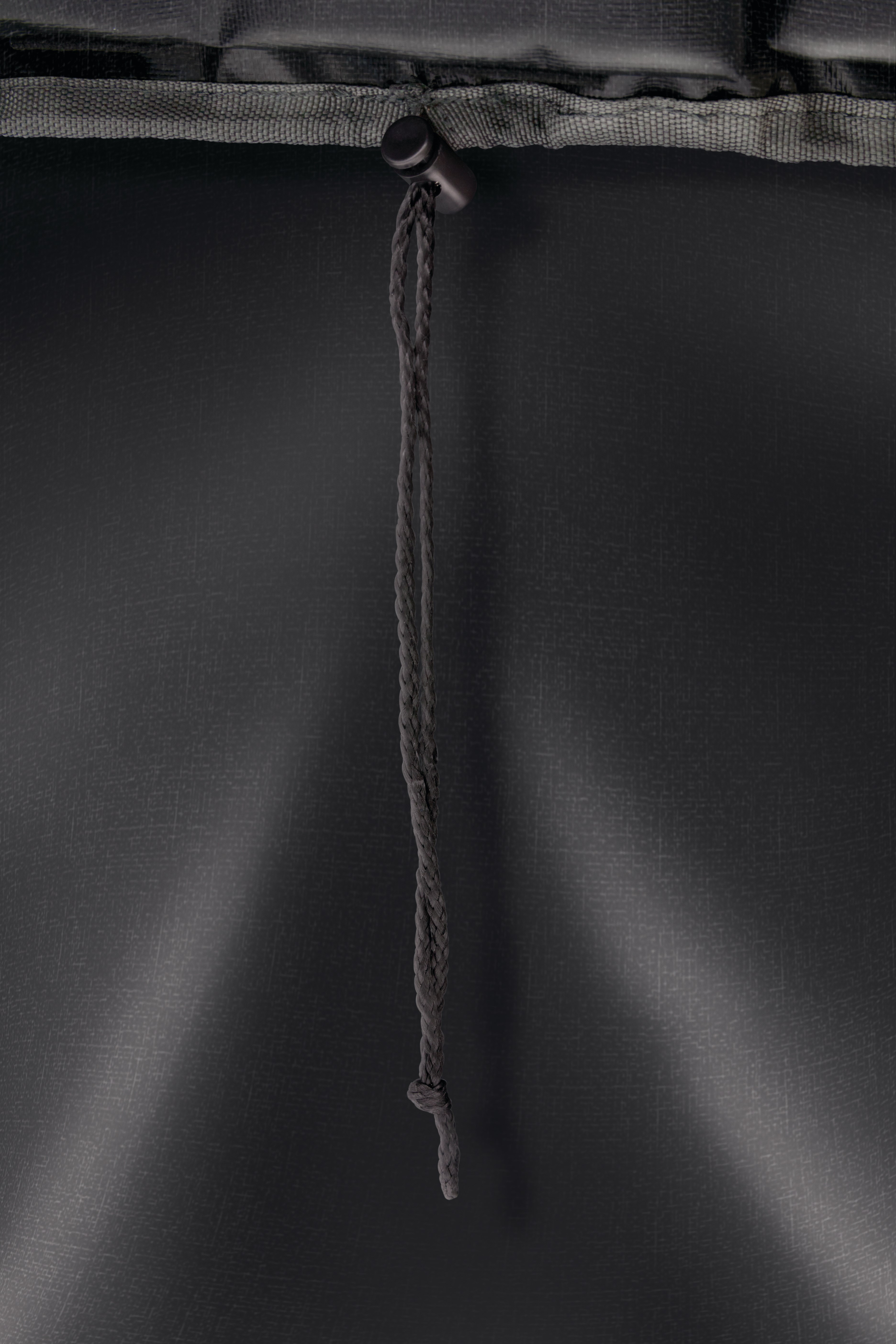 The Rubbermaid Commercial Cover for Collapsible X-Cart features multiple storage compartments to keep frequently used tools and cleaning supplies within reach.