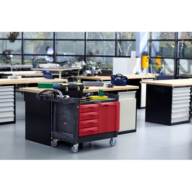 The TradeMaster Cart with 4 Drawers and Cabinet is a complete tool storage and mobile workbench system, with shelving and cabinet configurations to meet any storage needs.