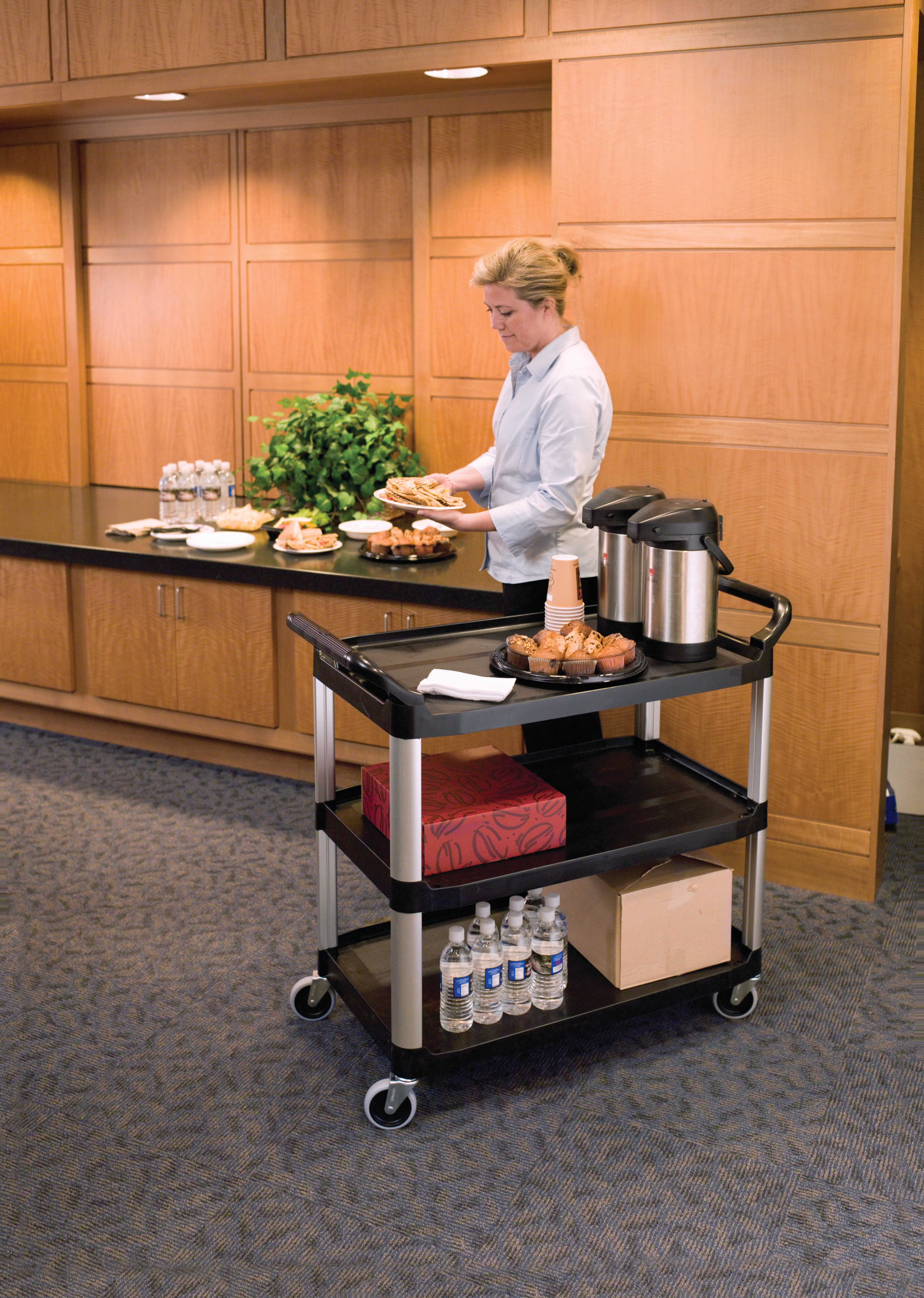 Xtra™ Utility Cart with Open Sides is a durable storage and transportation cart for front and back-of-house applications.