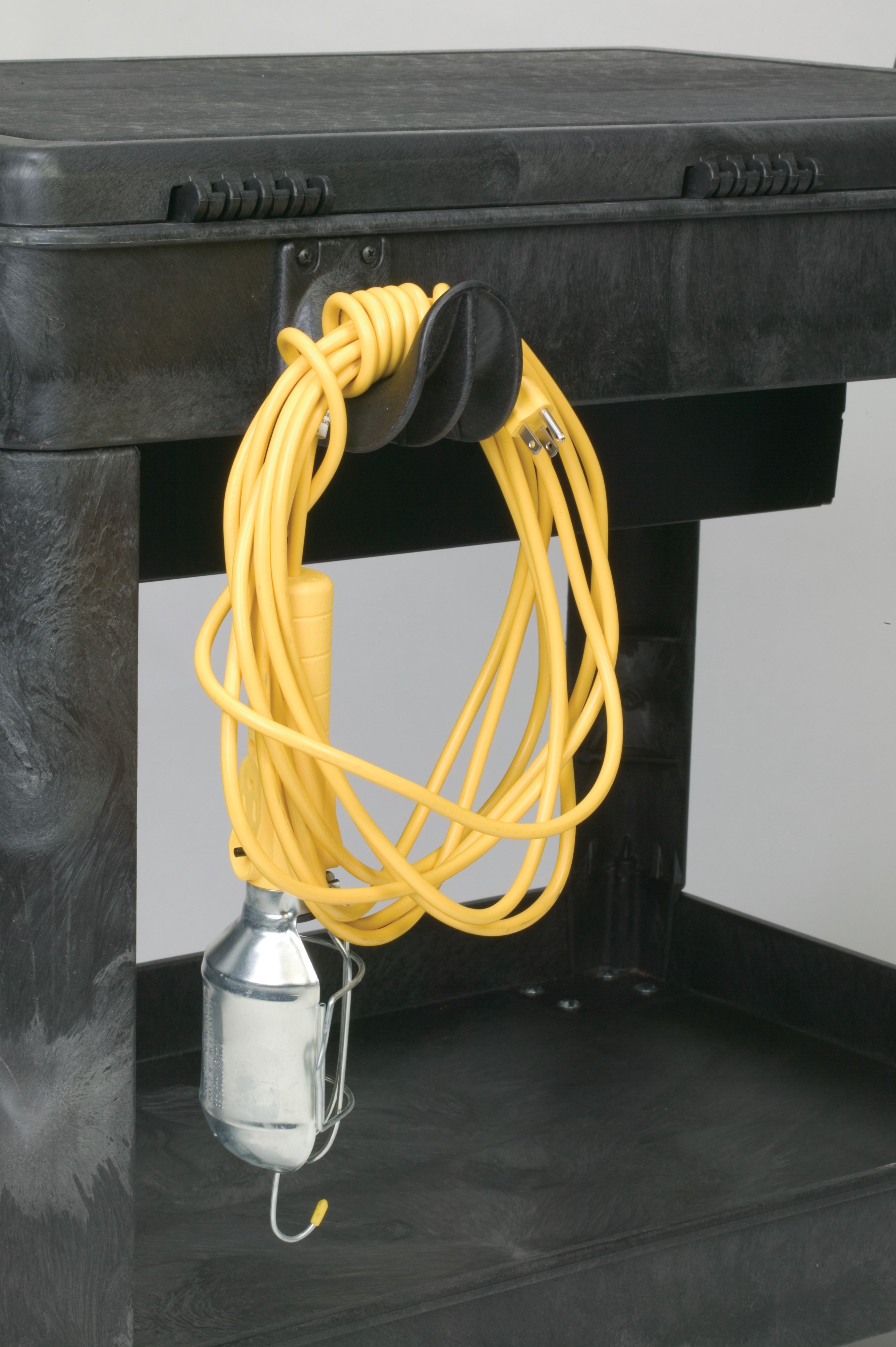 The Rubbermaid Commercial Utility Cart Hook Kit contains four, heavy duty hooks that attach to all Rubbermaid lipped shelf carts. Hooks provide space to hold electrical cords or supplies for easy access. Hardware included.