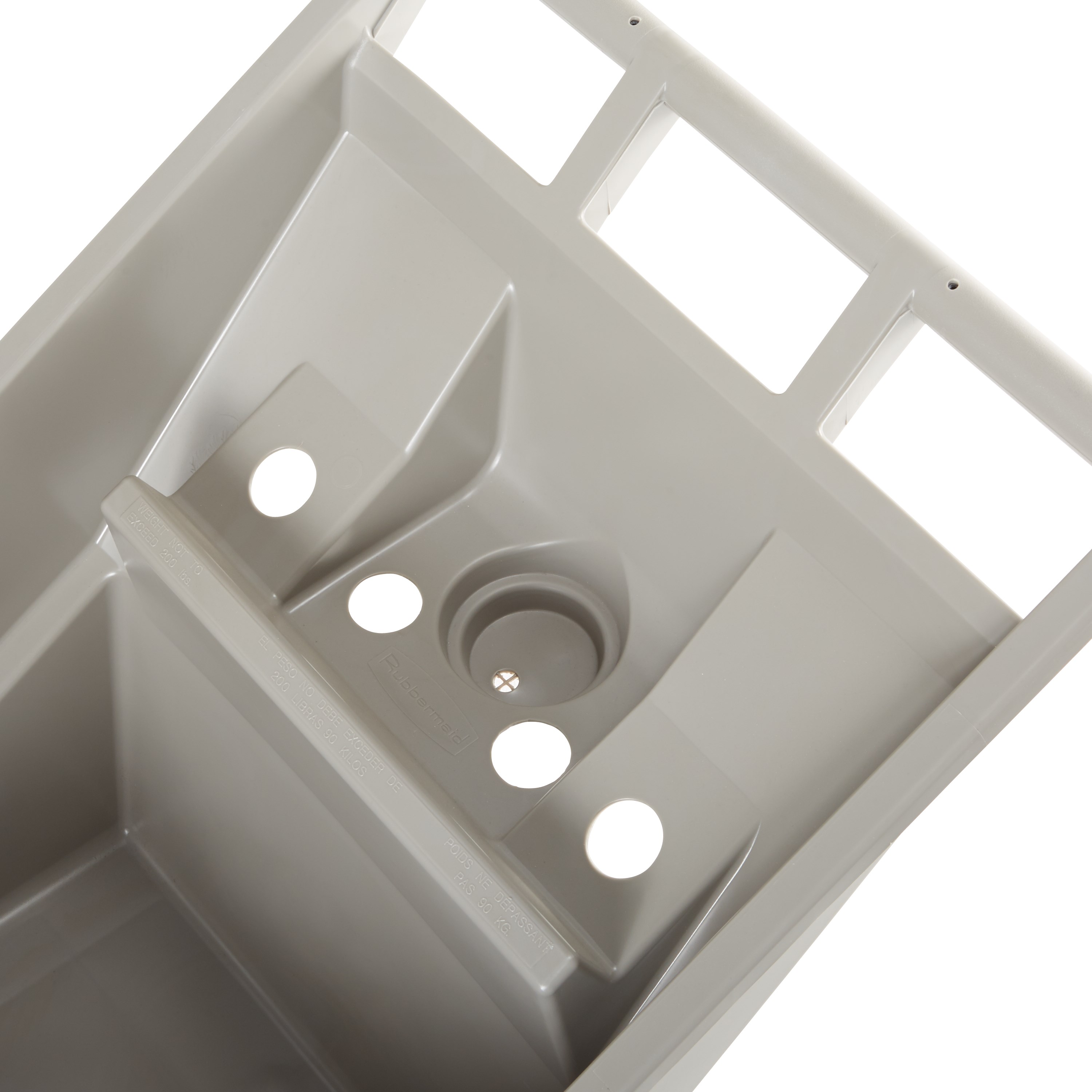 Rubbermaid Commercial Roughneck Lawn Cart 3.25 cubic foot, 200 lb. capacity