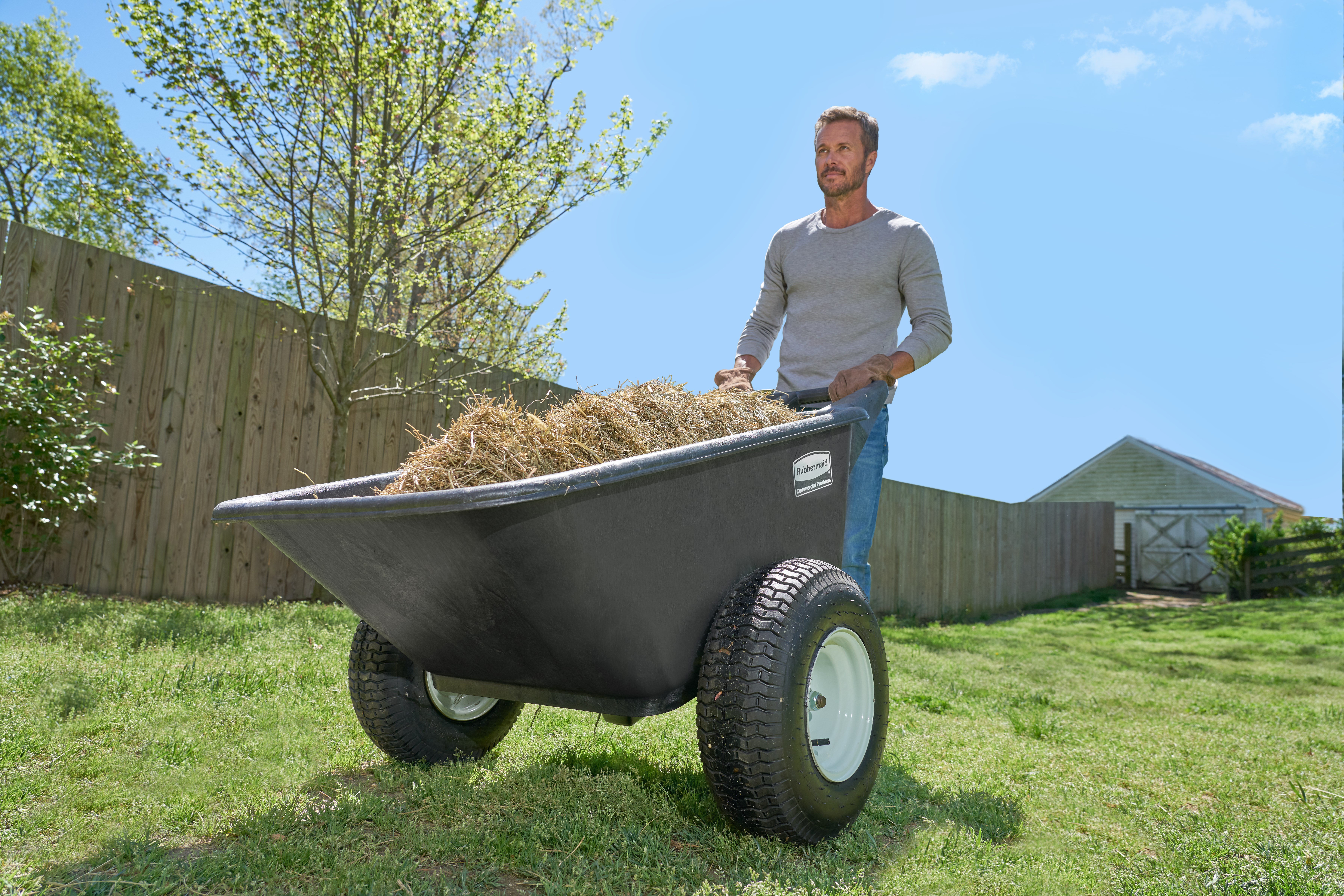 Rubbermaid Commercial Big Wheel Cart is a professional-grade wheelbarrow that can support up to 700 lbs.