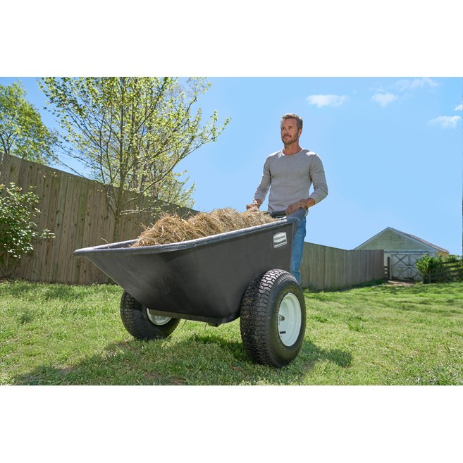 Rubbermaid Commercial Big Wheel Cart is a professional-grade wheelbarrow that can support up to 700 lbs.