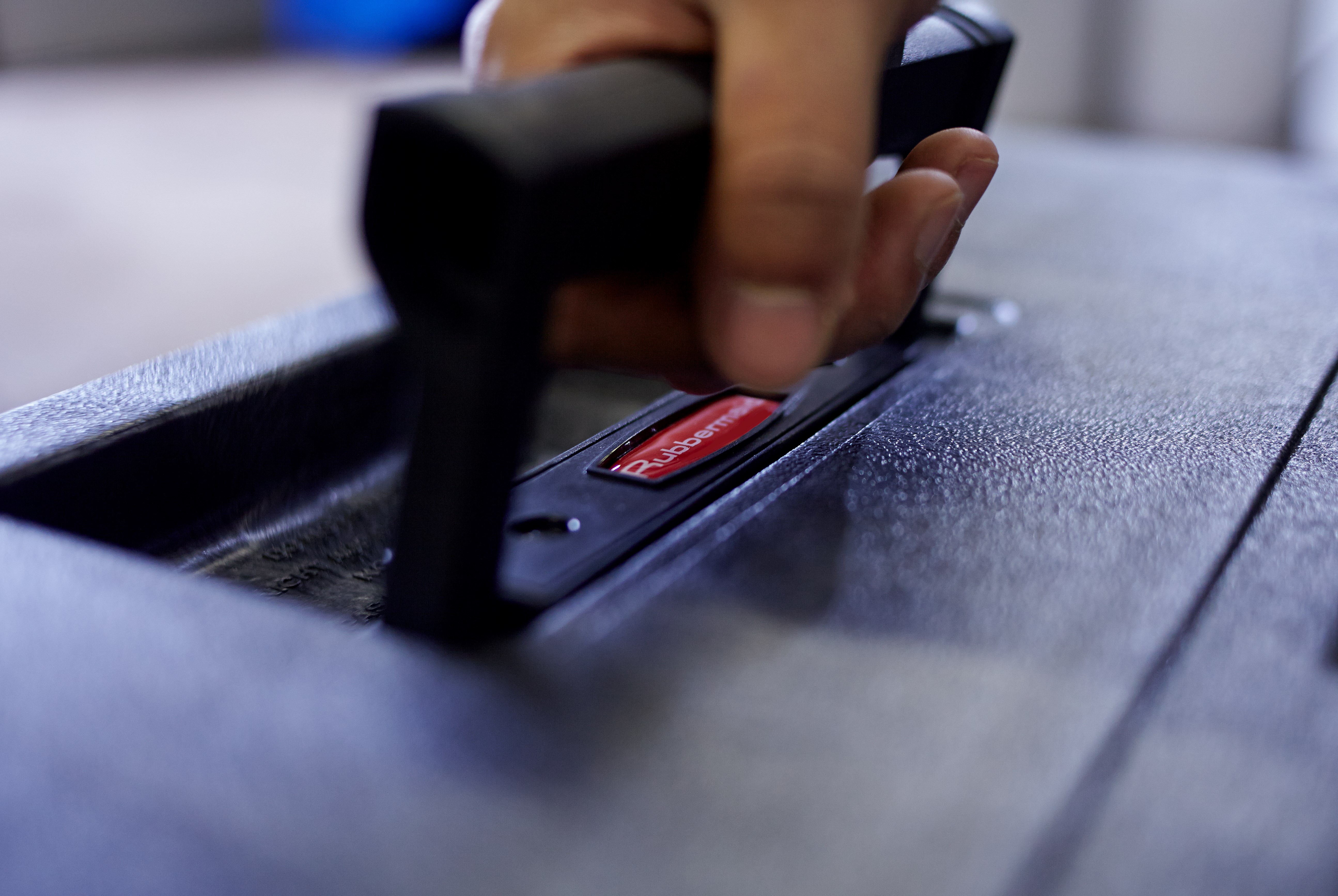 The Rubbermaid Commercial professional grade tool box for commercial/industrial use. Made of sturdy structural foam construction that won’t rust, dent, chip, or peel.