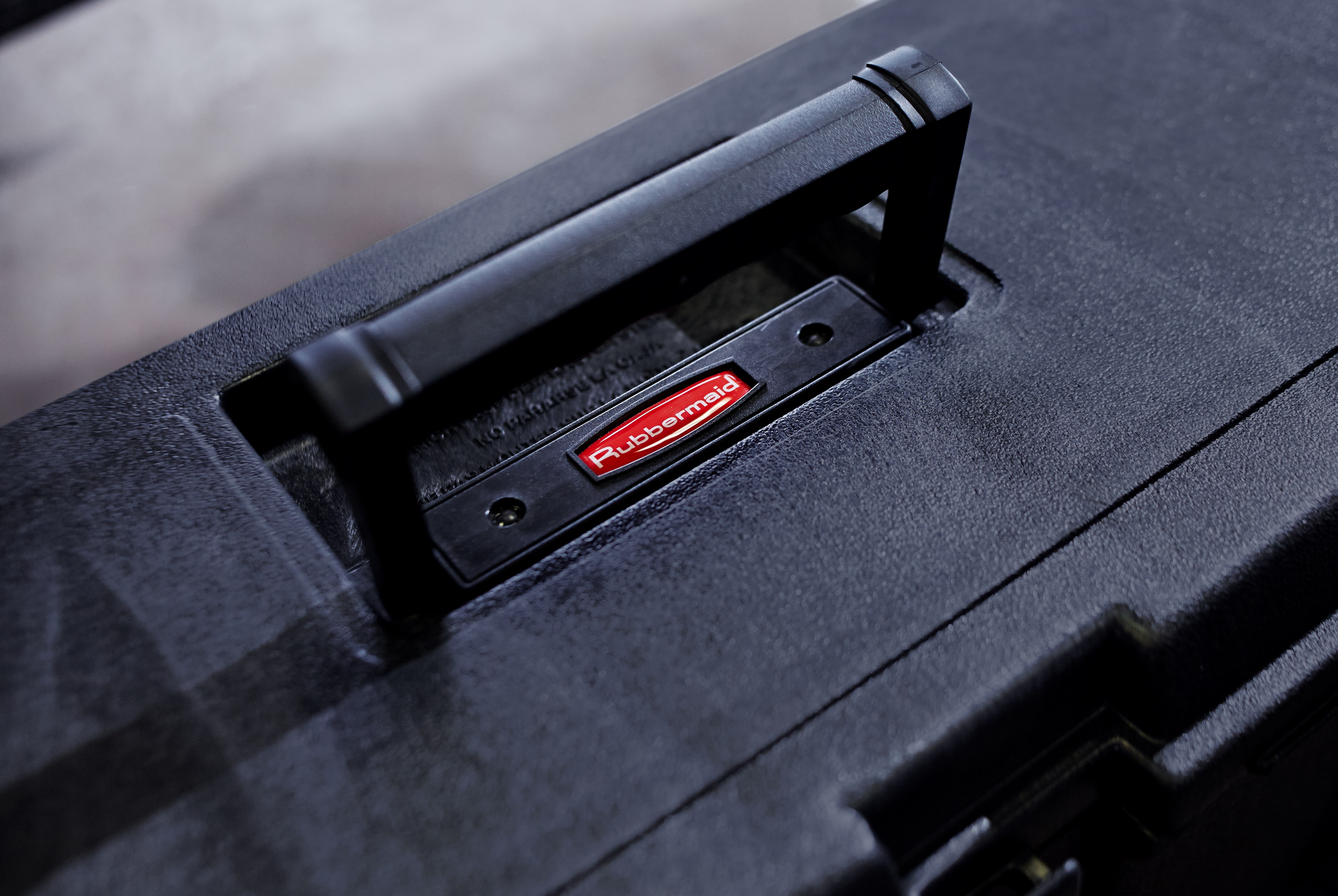 The Rubbermaid Commercial professional grade tool box for commercial/industrial use. Made of sturdy structural foam construction that won’t rust, dent, chip, or peel.