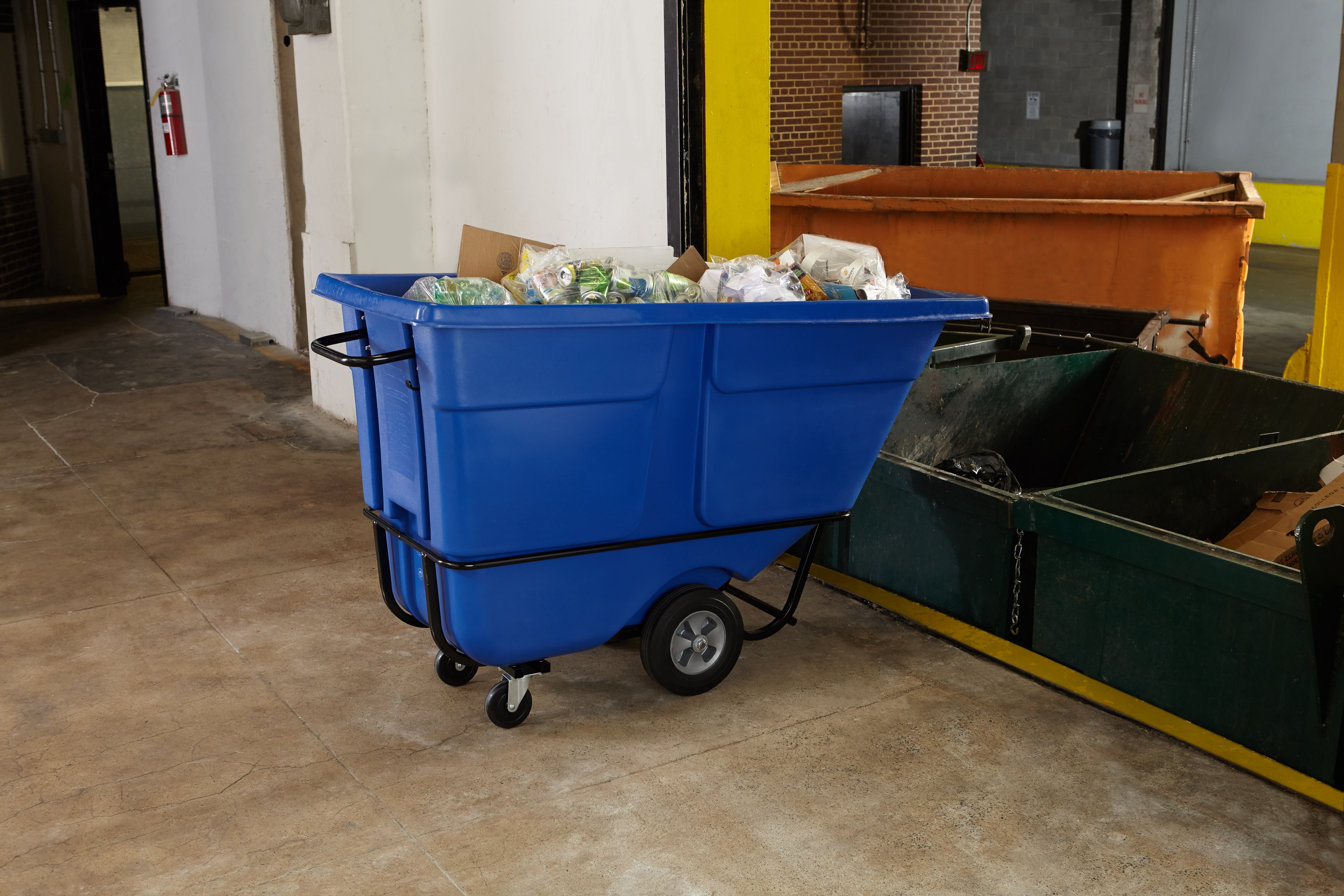 Durable rotational molded trucks handle heavy loads up to 1,250 lbs. with ease