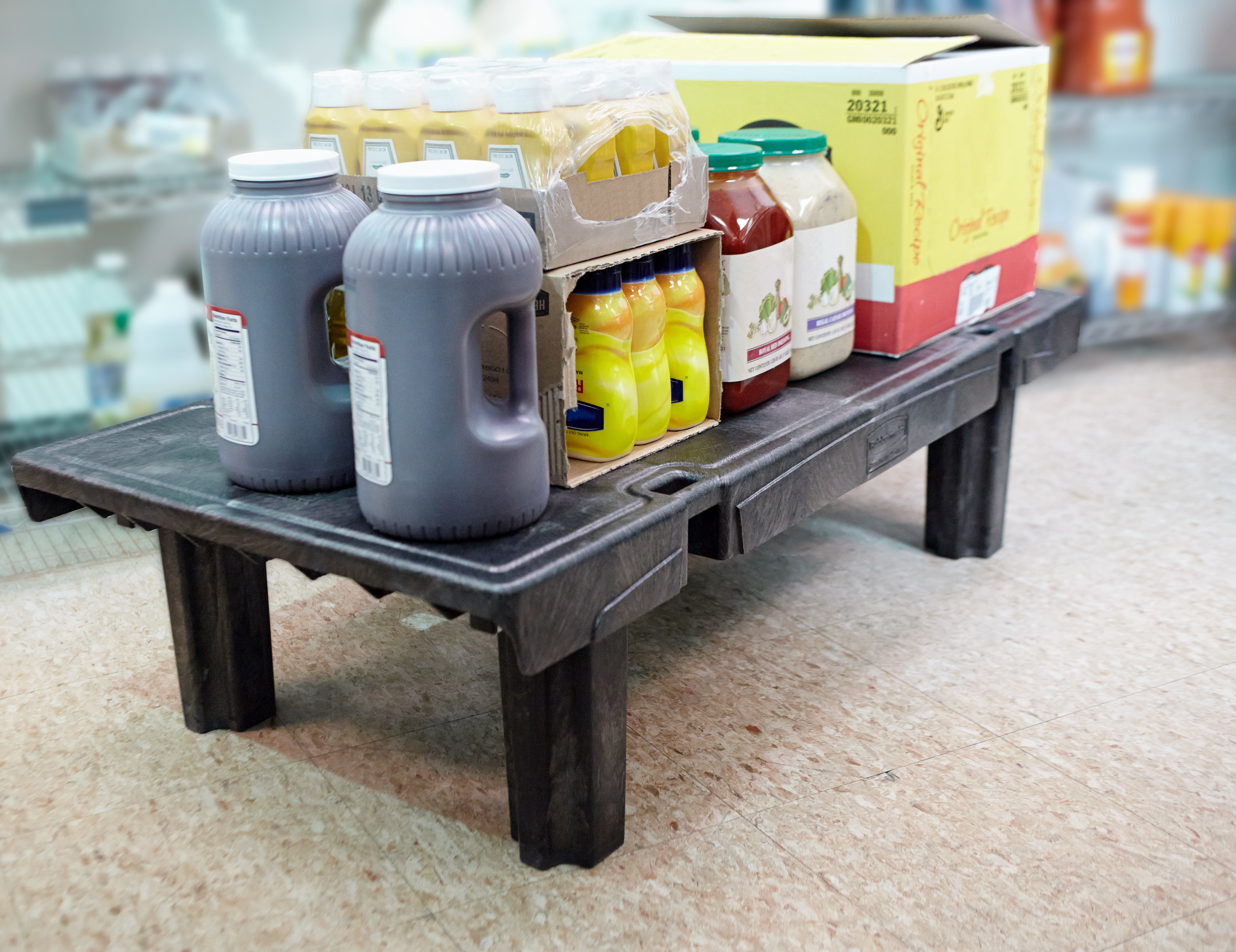 Perfect for storing frozen, cold, or dry goods off of the floor.