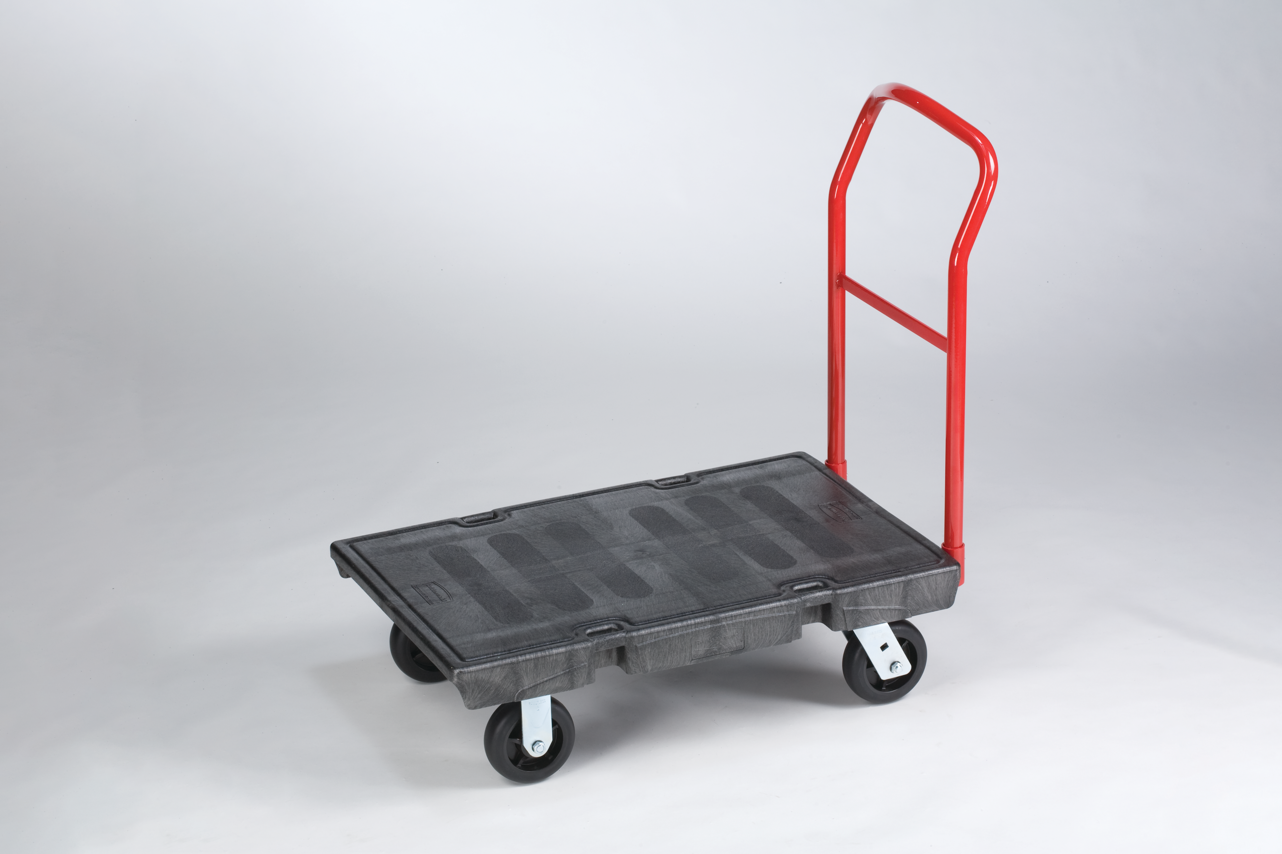 The Heavy-Duty Platform Truck is ideal for moving large, heavy, oversized loads efficiently throughout a facility with up to 1,000 lb. capacity.