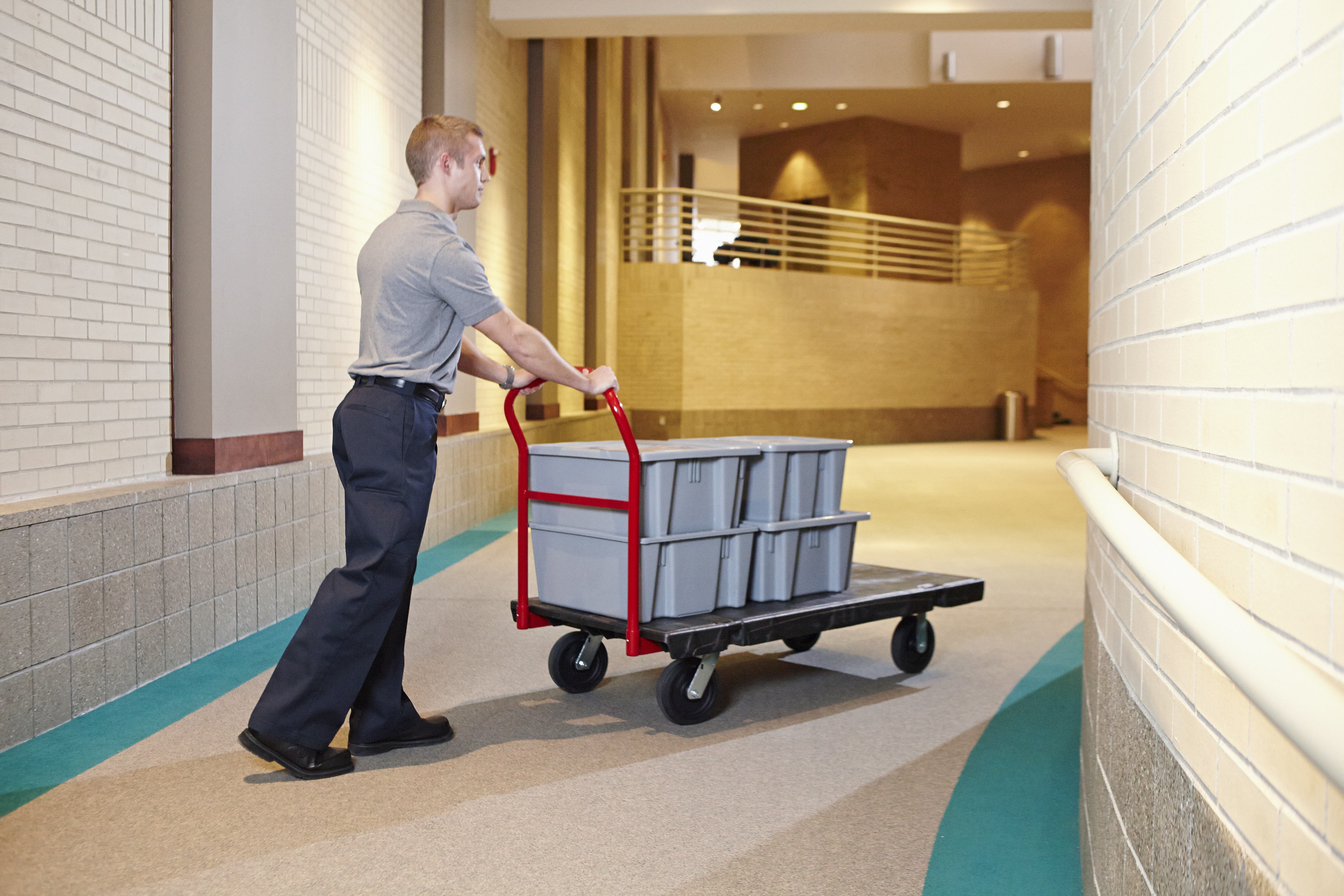 The Heavy-Duty Platform Truck is ideal for moving large, heavy, oversized loads efficiently throughout a facility with up to 2,000 lb. capacity.