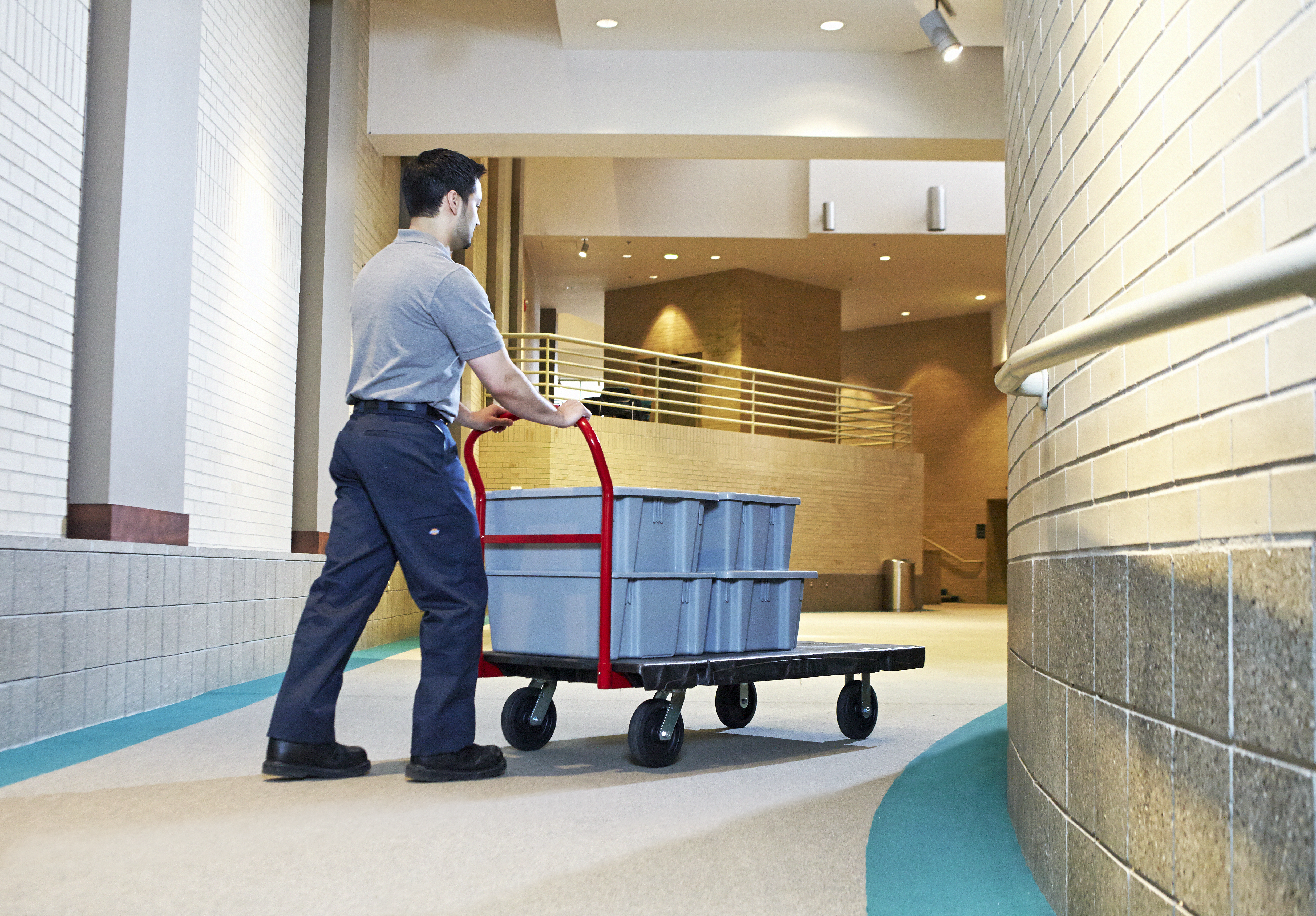 The Heavy-Duty Platform Truck is ideal for moving large, heavy, oversized loads efficiently throughout a facility with up to 2,000 lb. capacity.