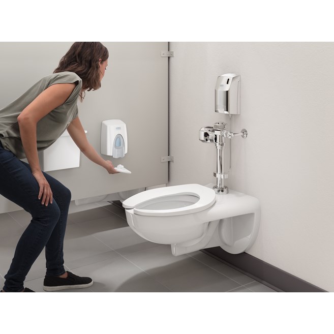 The AutoFlush® Clamp for toilets is a touch-free, sensor-activated system that eliminates the potential for cross-contamination and promotes good hygiene.