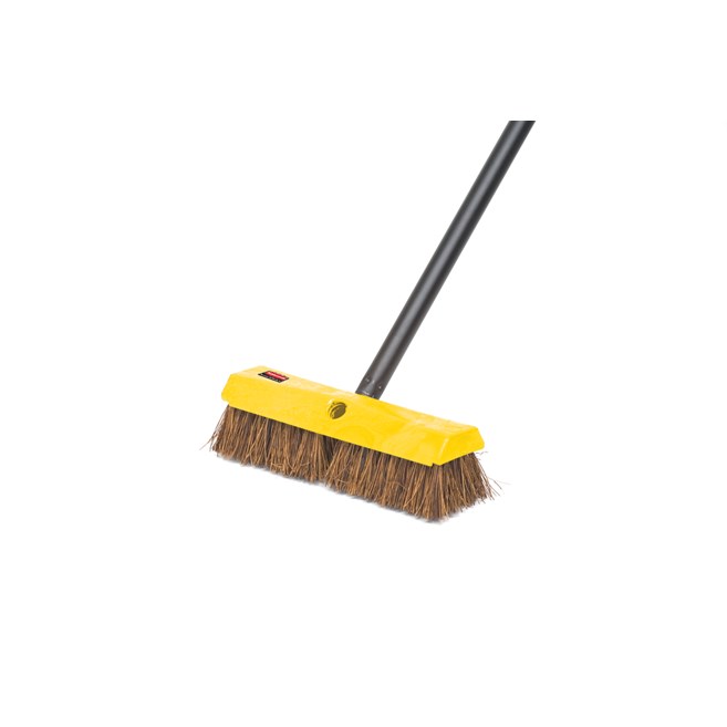 Deck Brush FG9B3400BRN is a high quality deck brush. Plastic block resists splitting and delaminating. Flagged synthetic fibers with palmyra fill help avoid scratching. Long-lasting, stain-resistant polypropylene bristles.