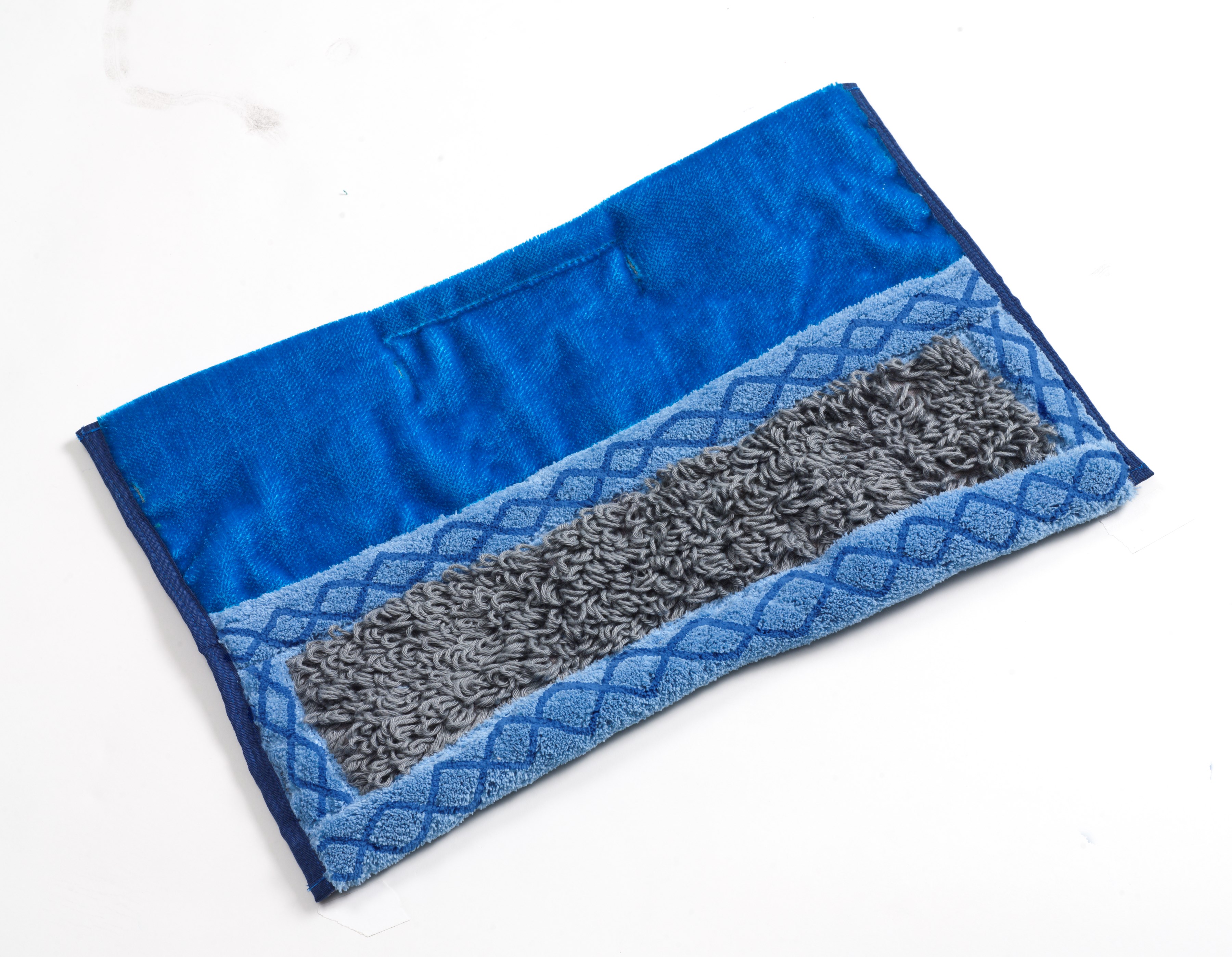 HYGEN™ PULSE™ Rough Surface Scrub Microfiber Wet Pad is double-sided to provide twice the coverage and consistent, streak-free cleaning to stop the chain of infection.