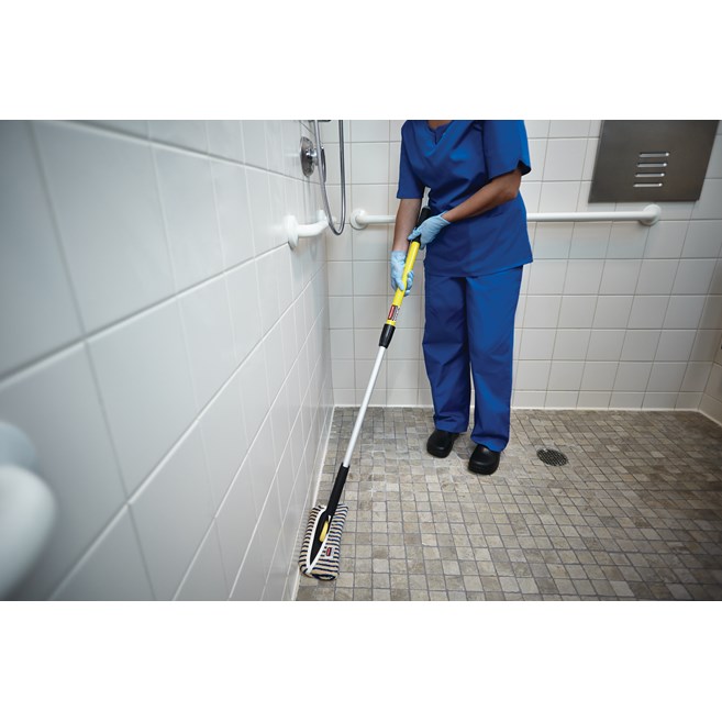 HYGEN™ Microfiber Flexi-Frame conforms to curved surfaces for better pickup of dirt and debris, allowing users to clean faster and more effectively.
