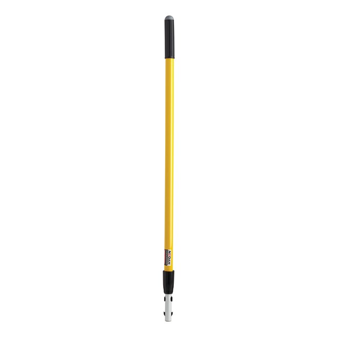 HYGEN™ Quick-Connect handles and poles make cleaning more efficient in every area of the facility by reaching the highest spaces with ease. The unique connection mechanism allows for easy, time-saving tool exchange.